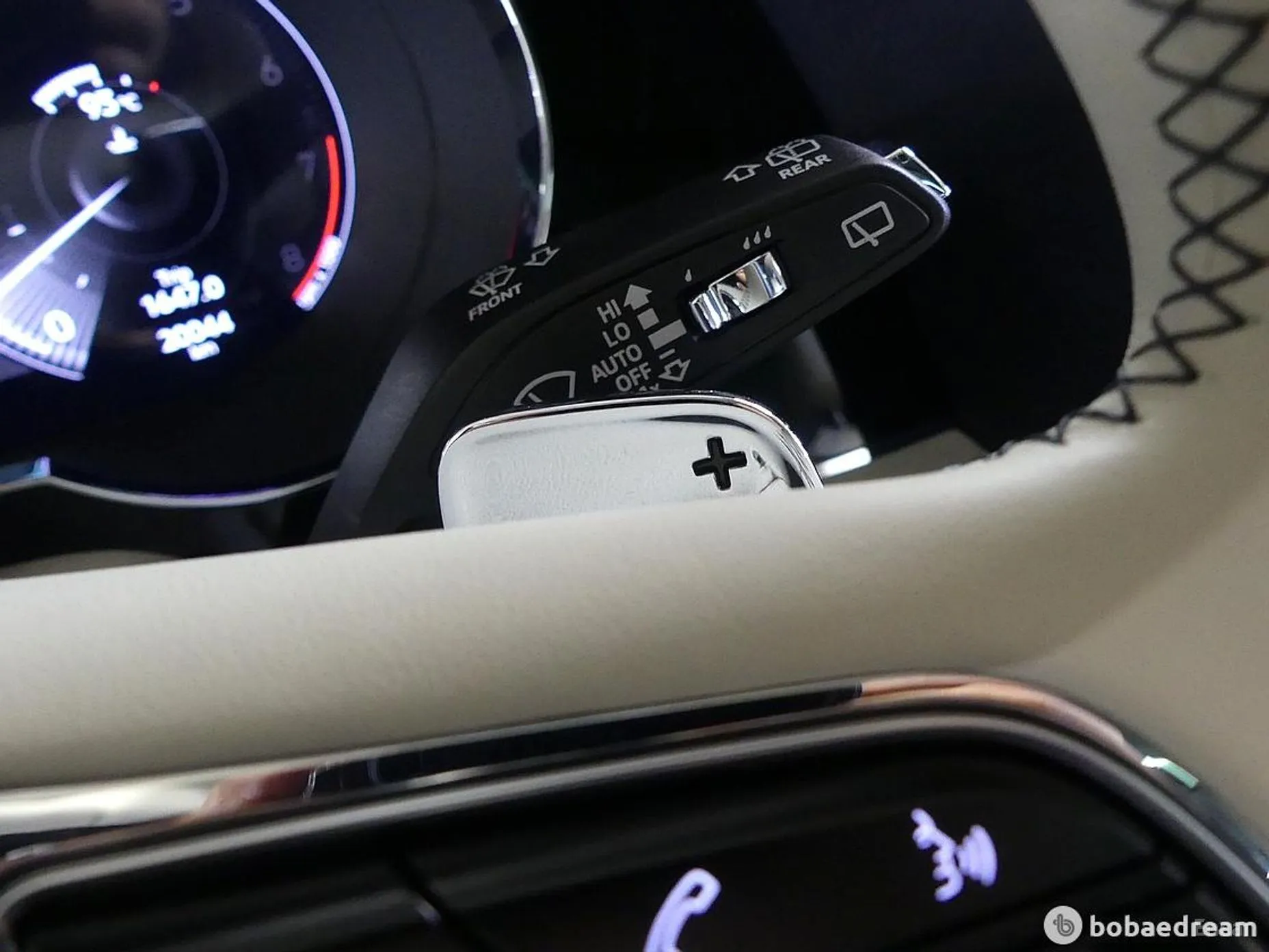 Bentley Bentayga превью 16