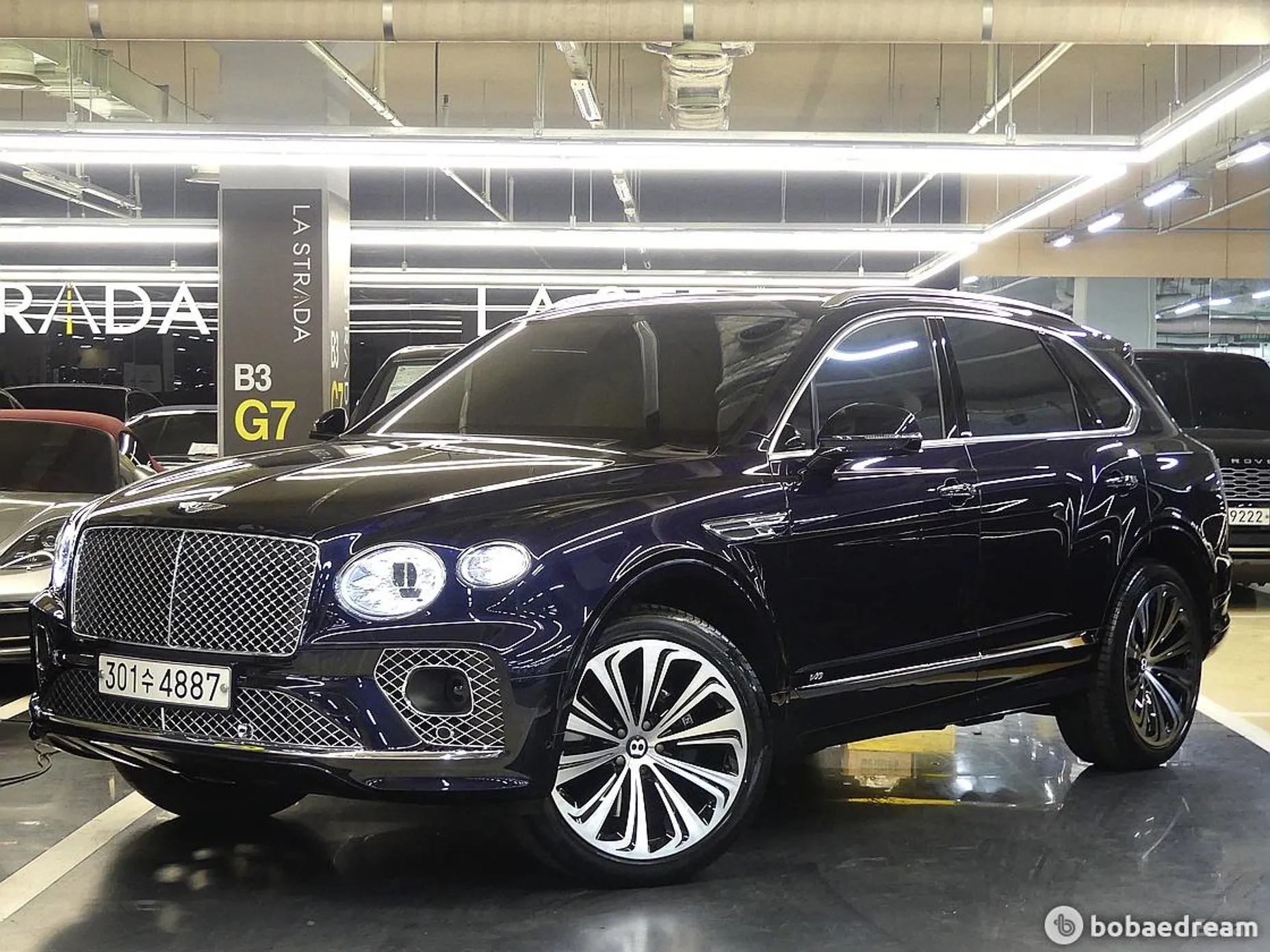 Bentley Bentayga превью 3