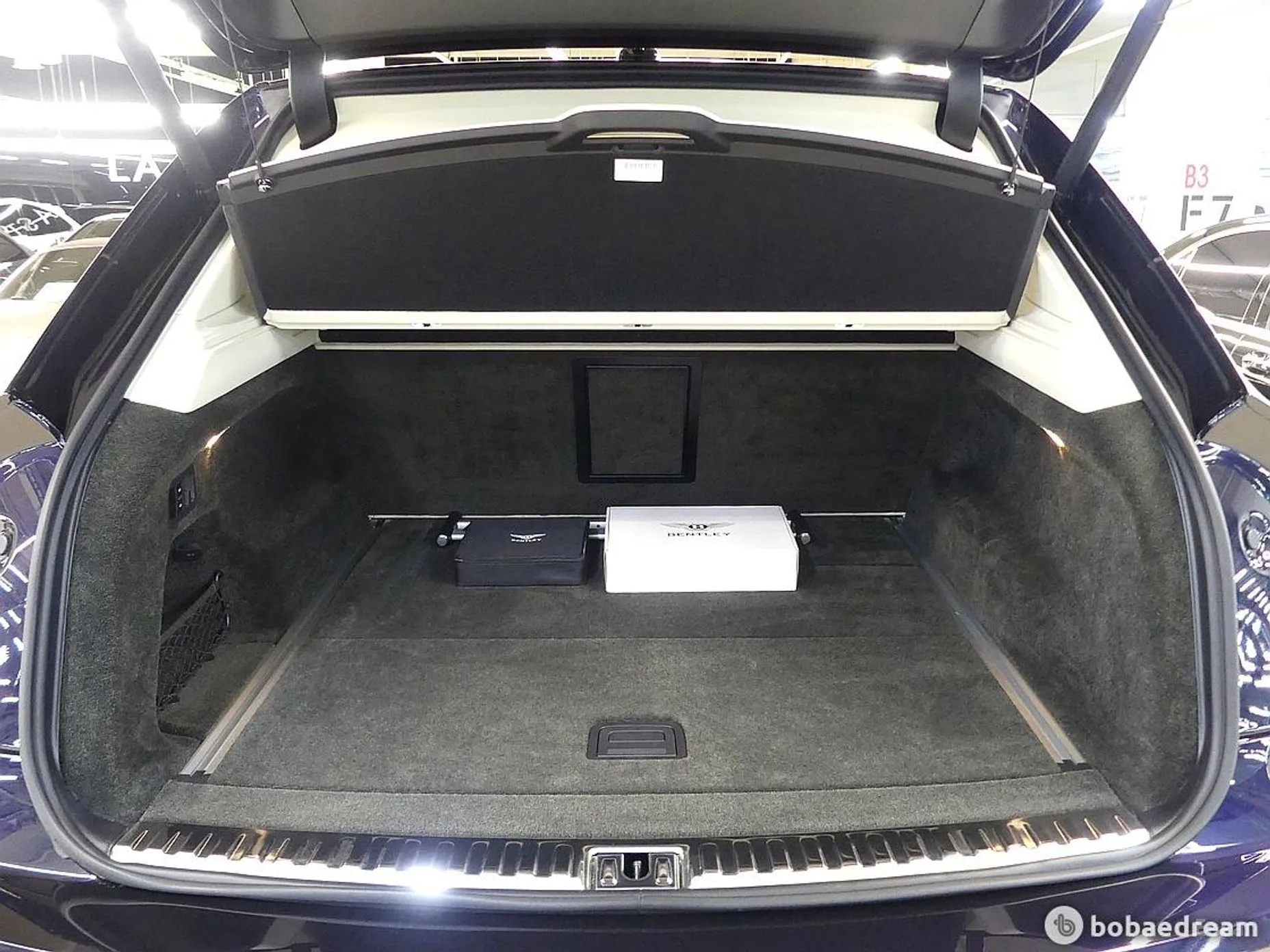 Bentley Bentayga превью 4