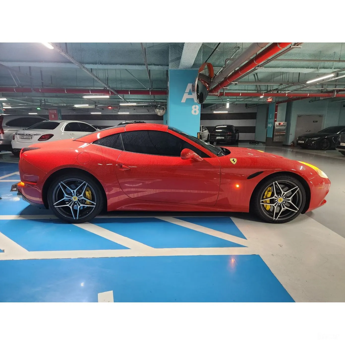 Ferrari California превью 18