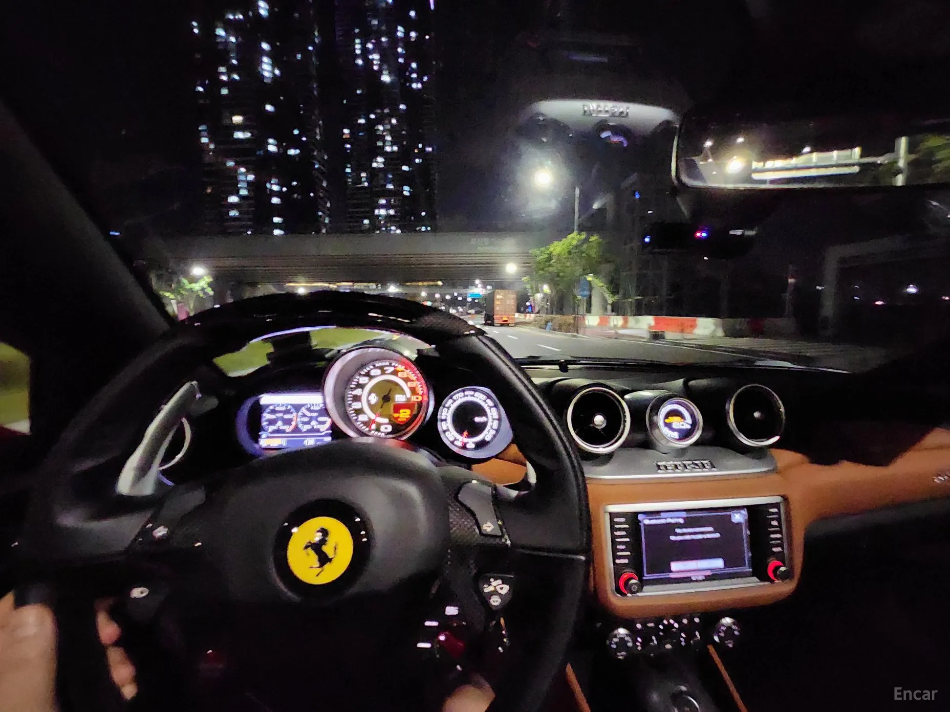 Ferrari California превью 5