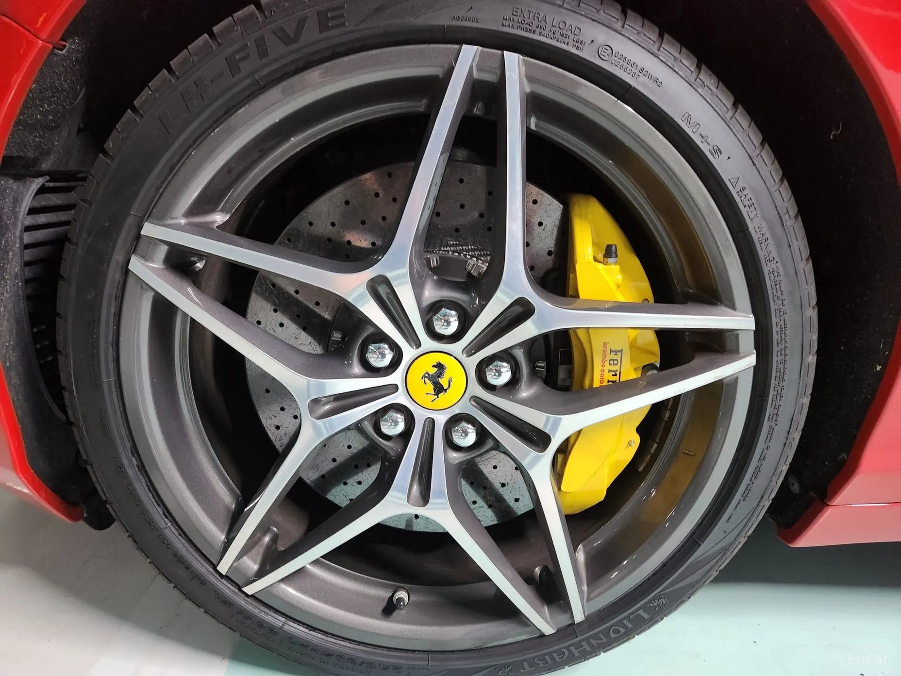 Ferrari California превью 6