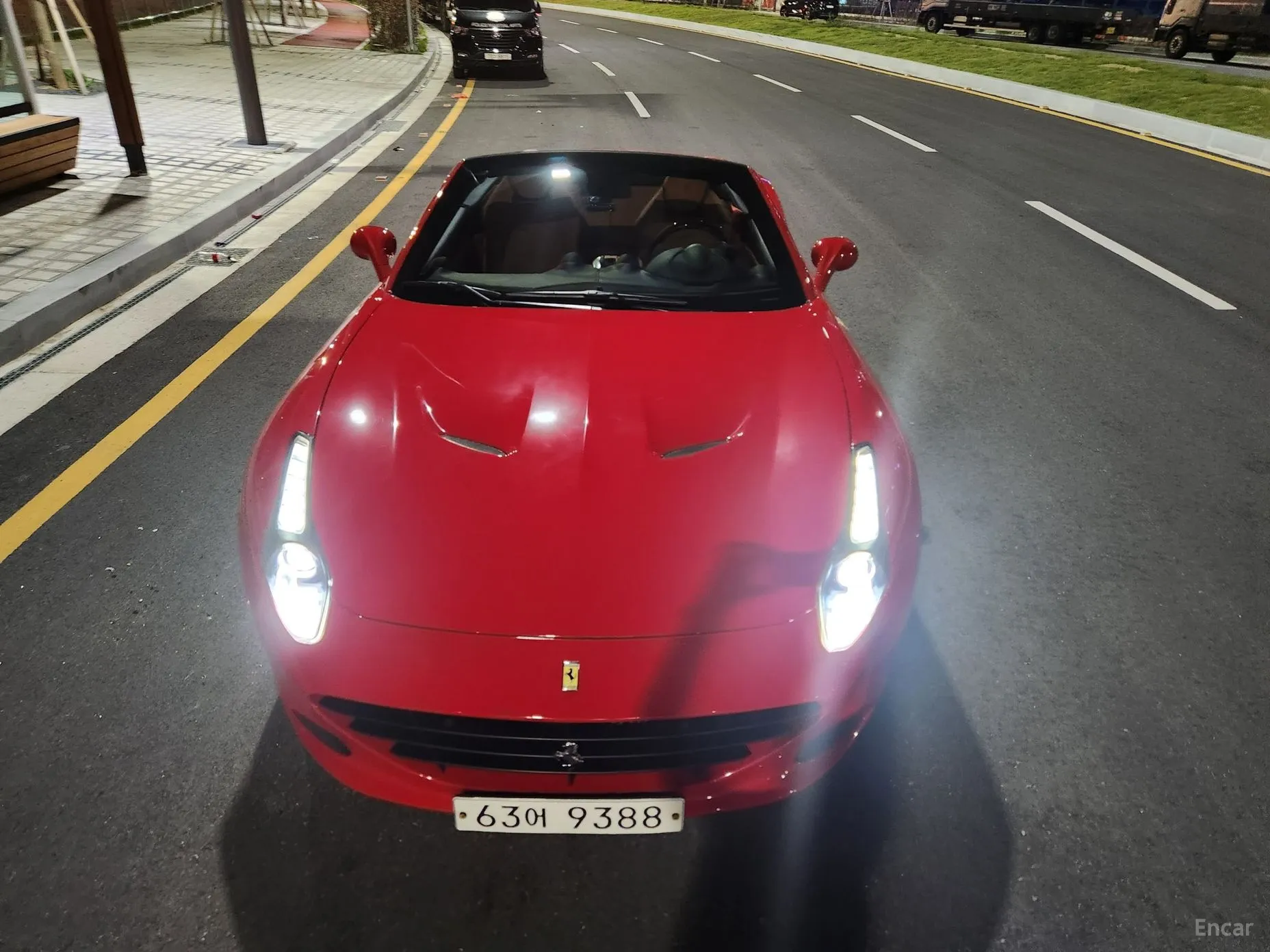 Ferrari California превью 7