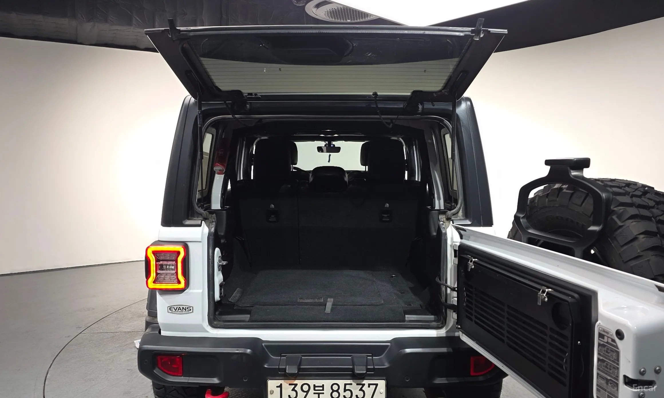 Jeep Wrangler (JL) превью 20