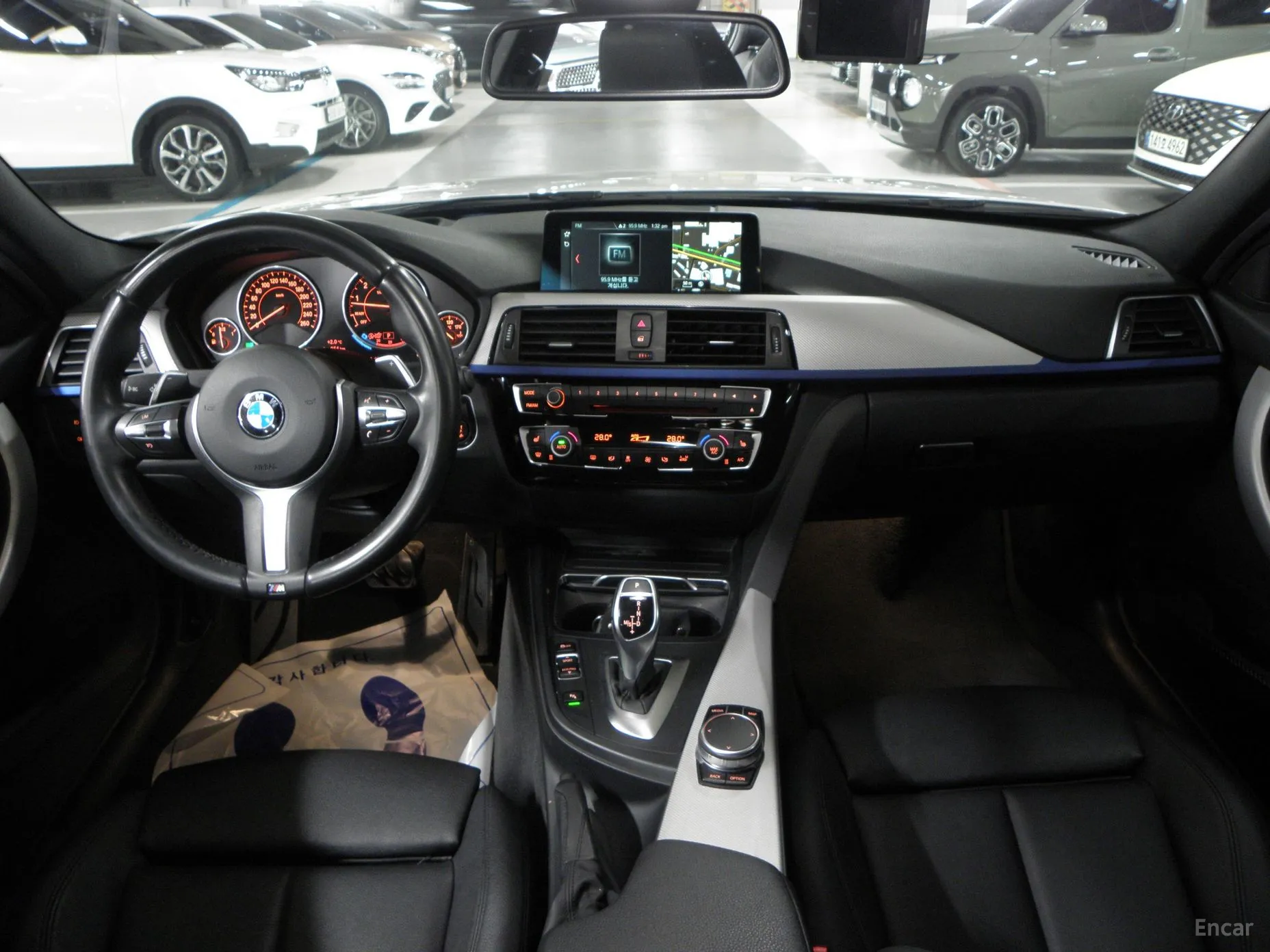 BMW 3 Series (F30) превью 18
