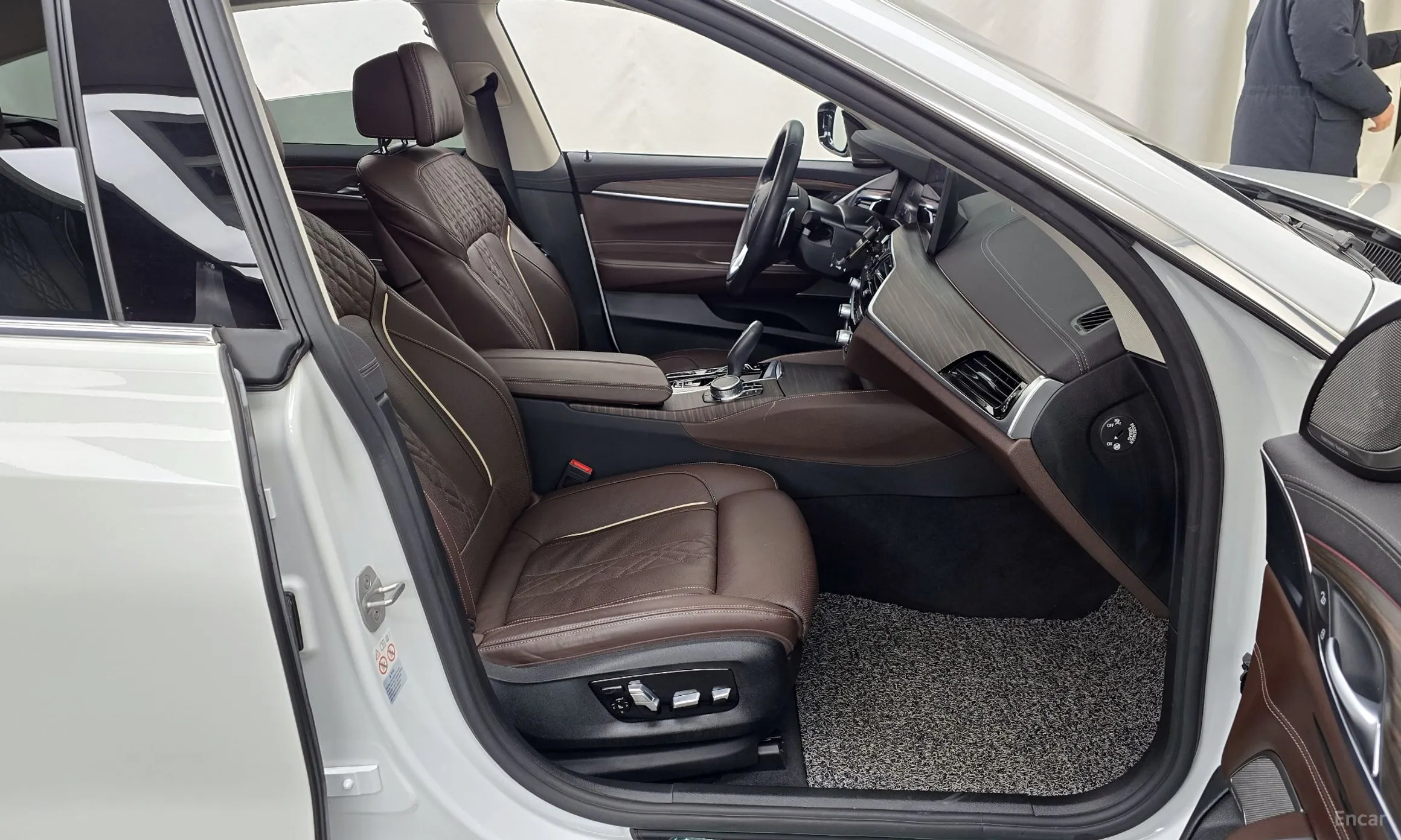 BMW 6-Series GT (G32) превью 11