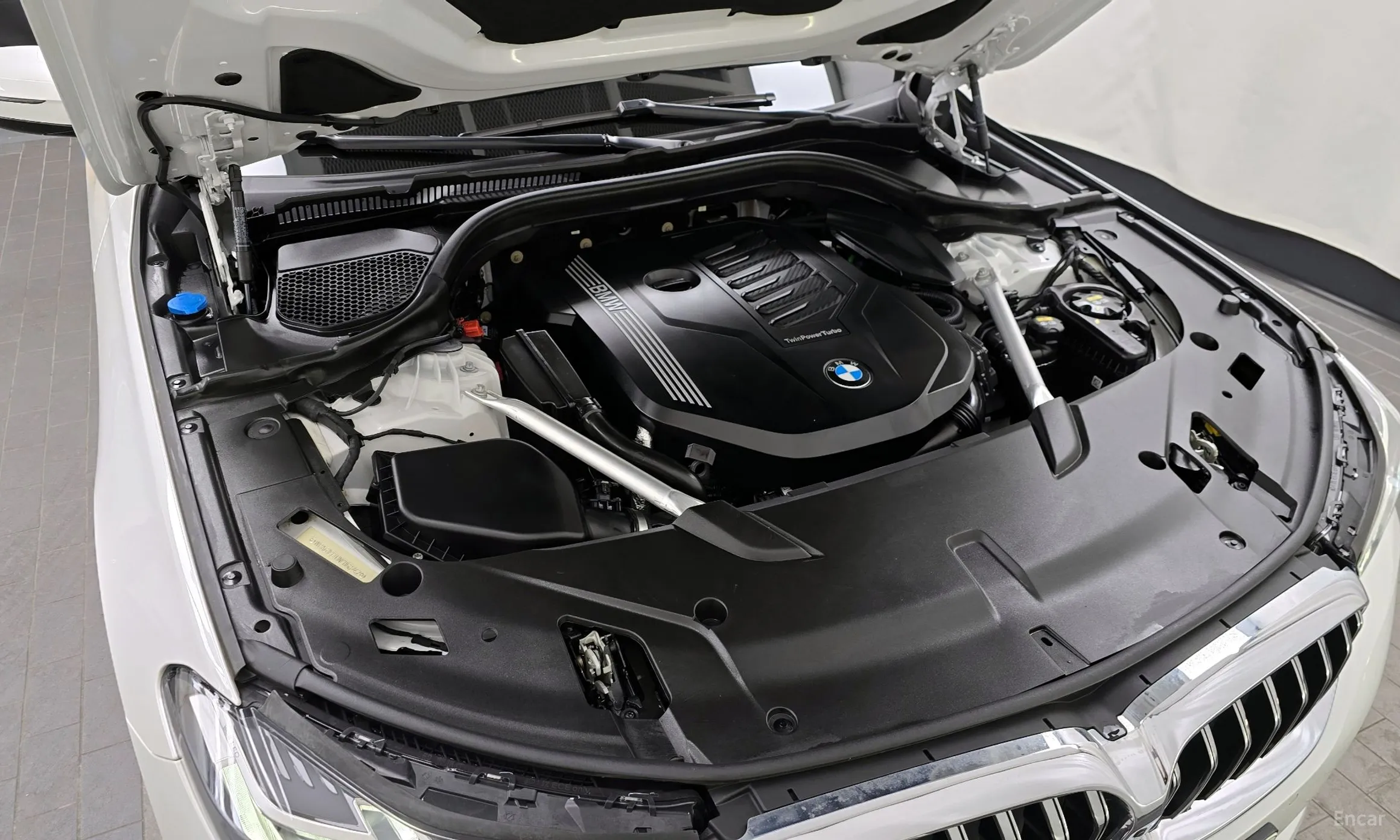 BMW 6-Series GT (G32) превью 6
