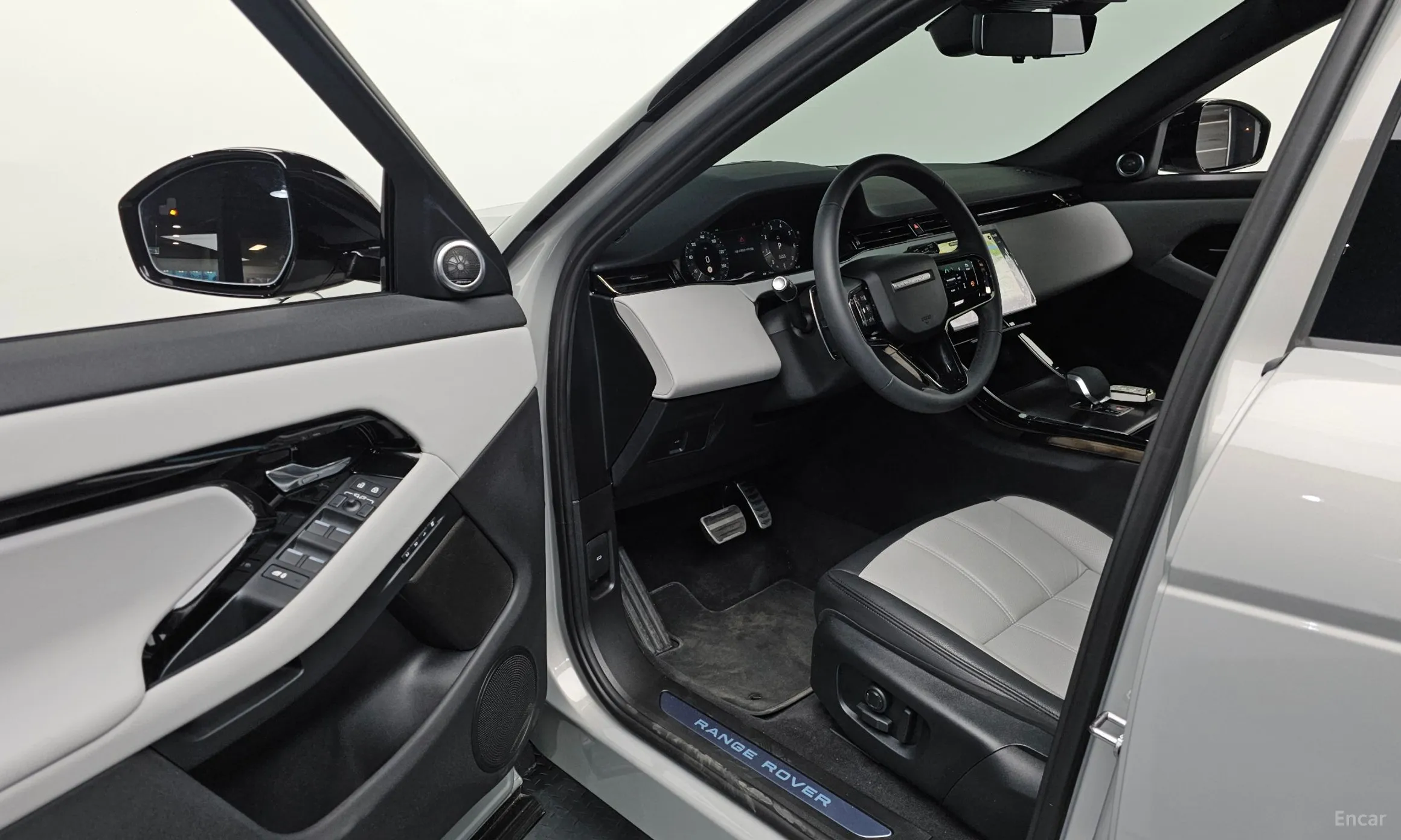 Land Rover Range Rover Evoque 2nd Generation превью 10