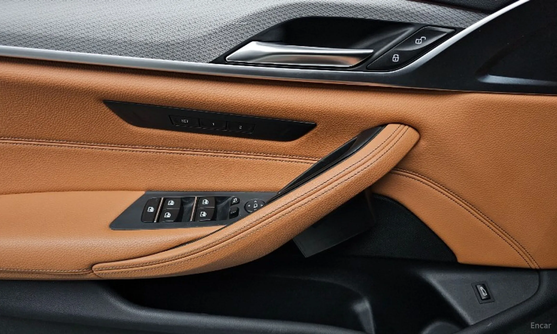 BMW 5 Series (G30) превью 17