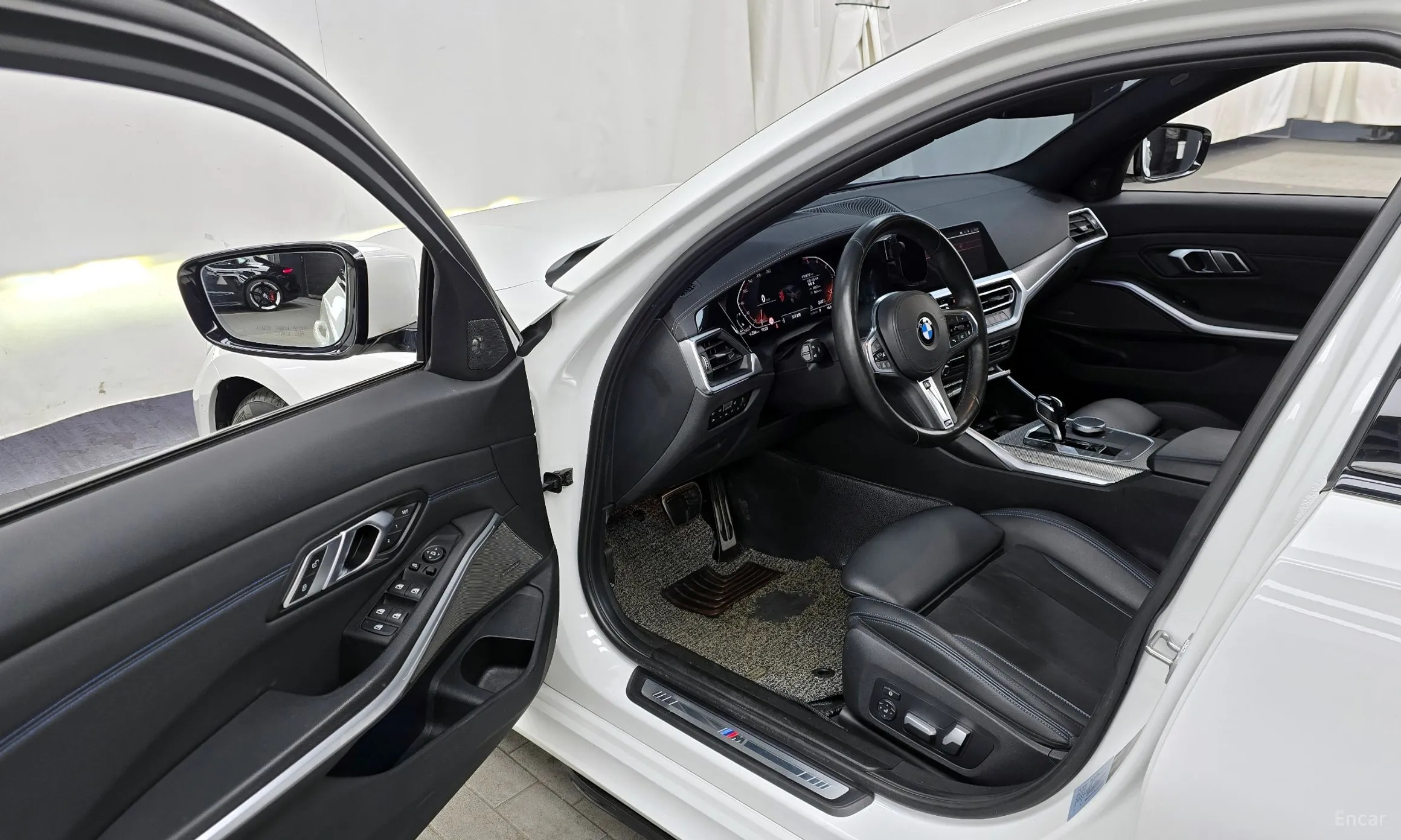 BMW 3 Series (G20) превью 10