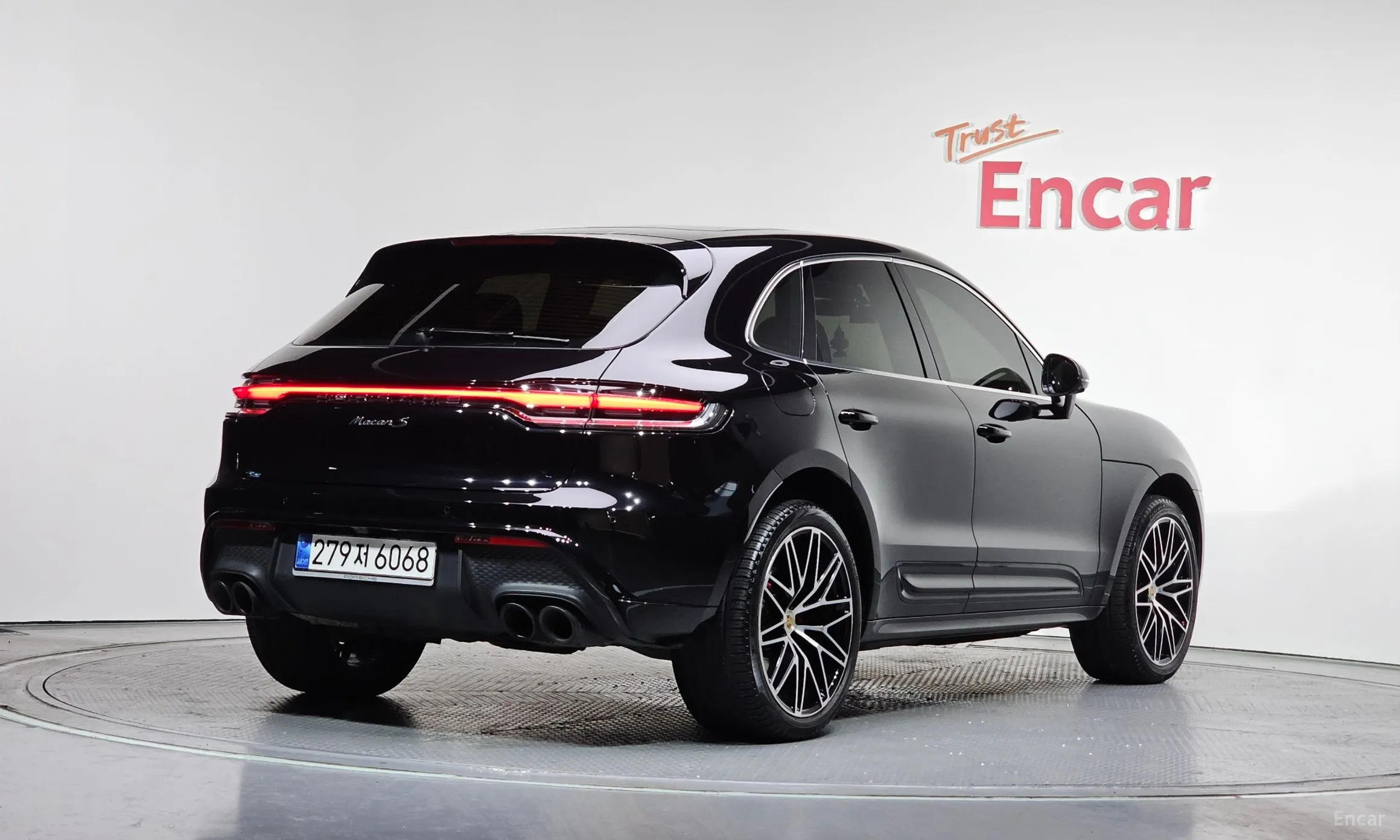 Porsche Macan превью 2