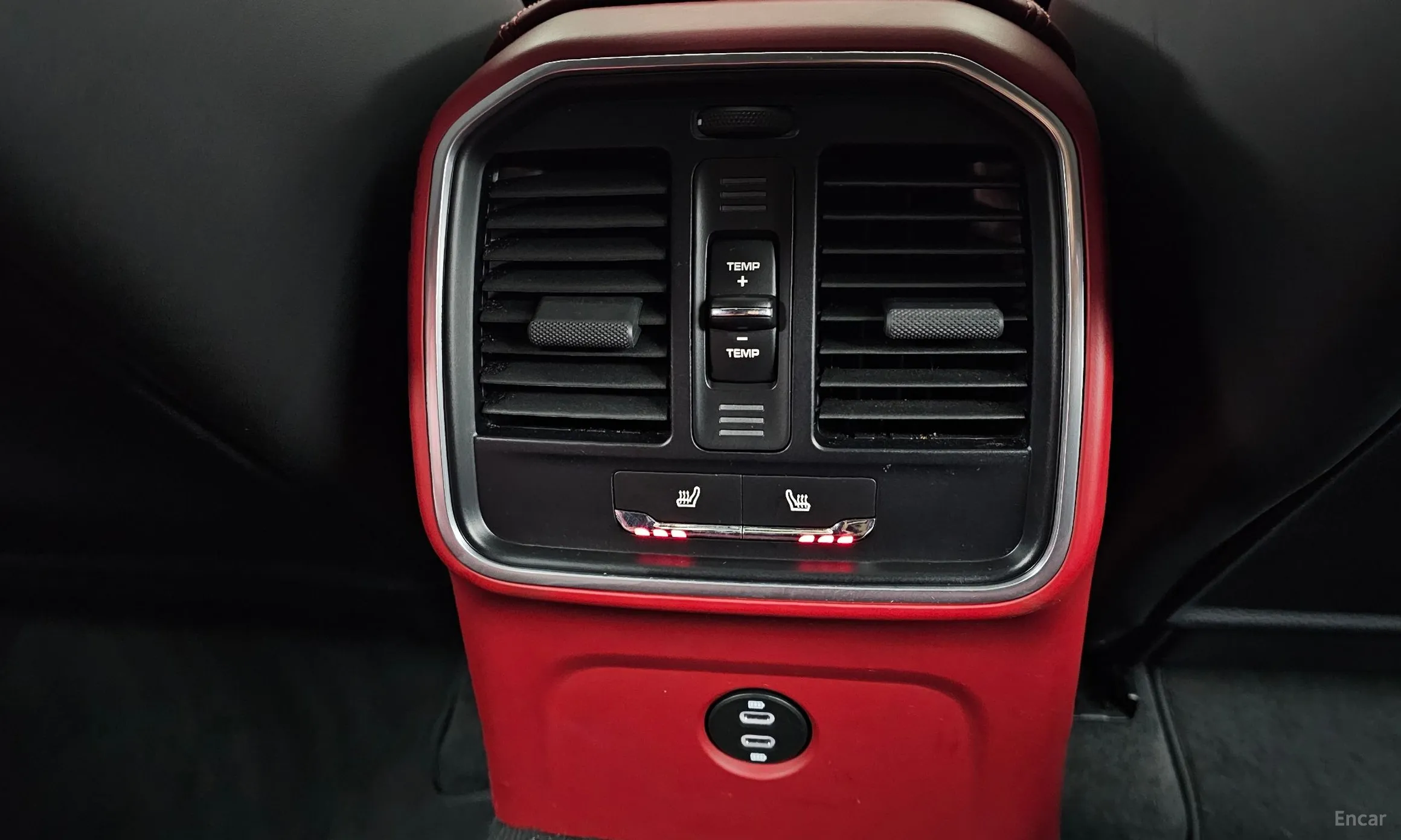 Porsche Macan превью 18