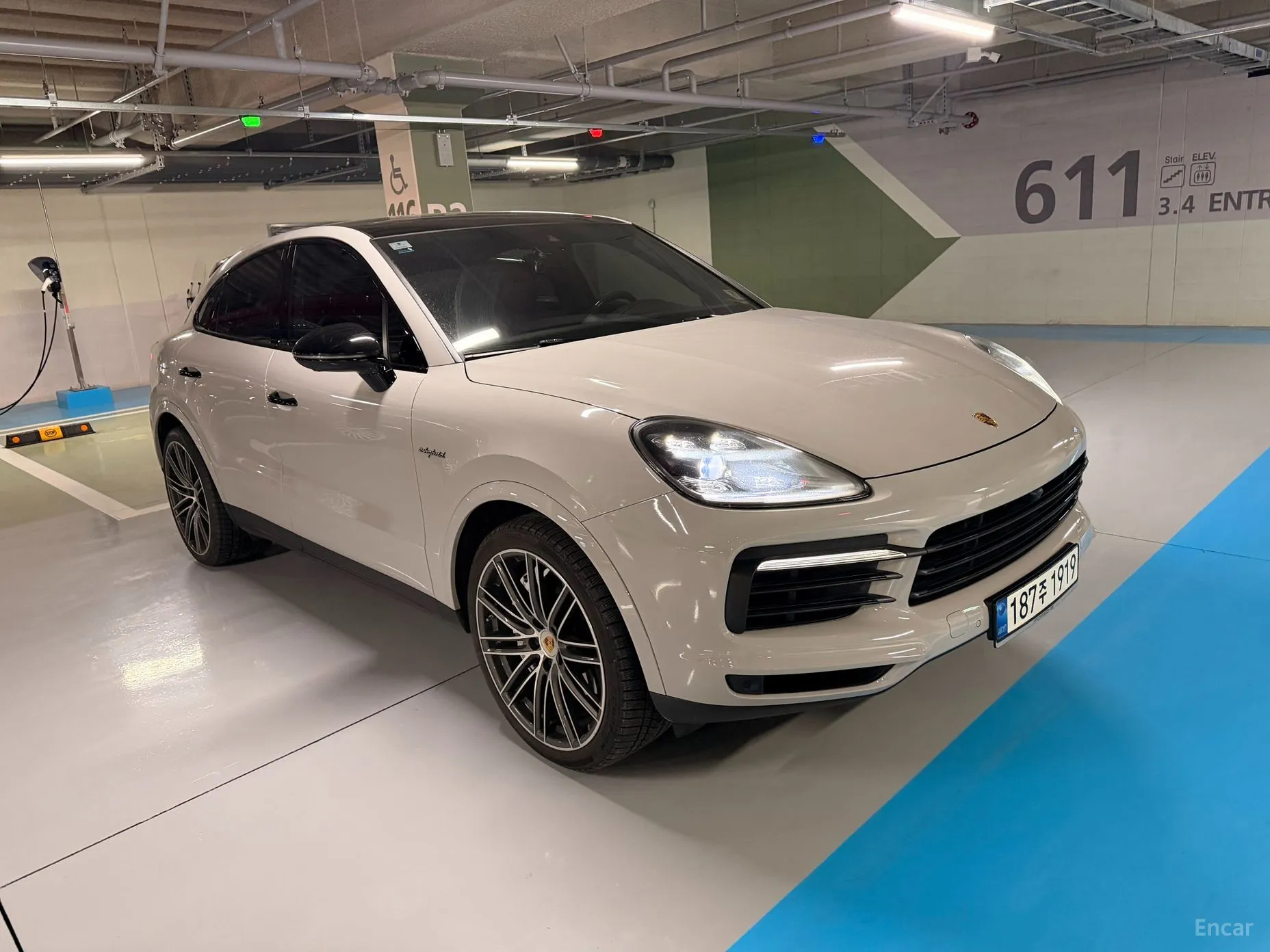 Porsche Cayenne (PO536) превью 2