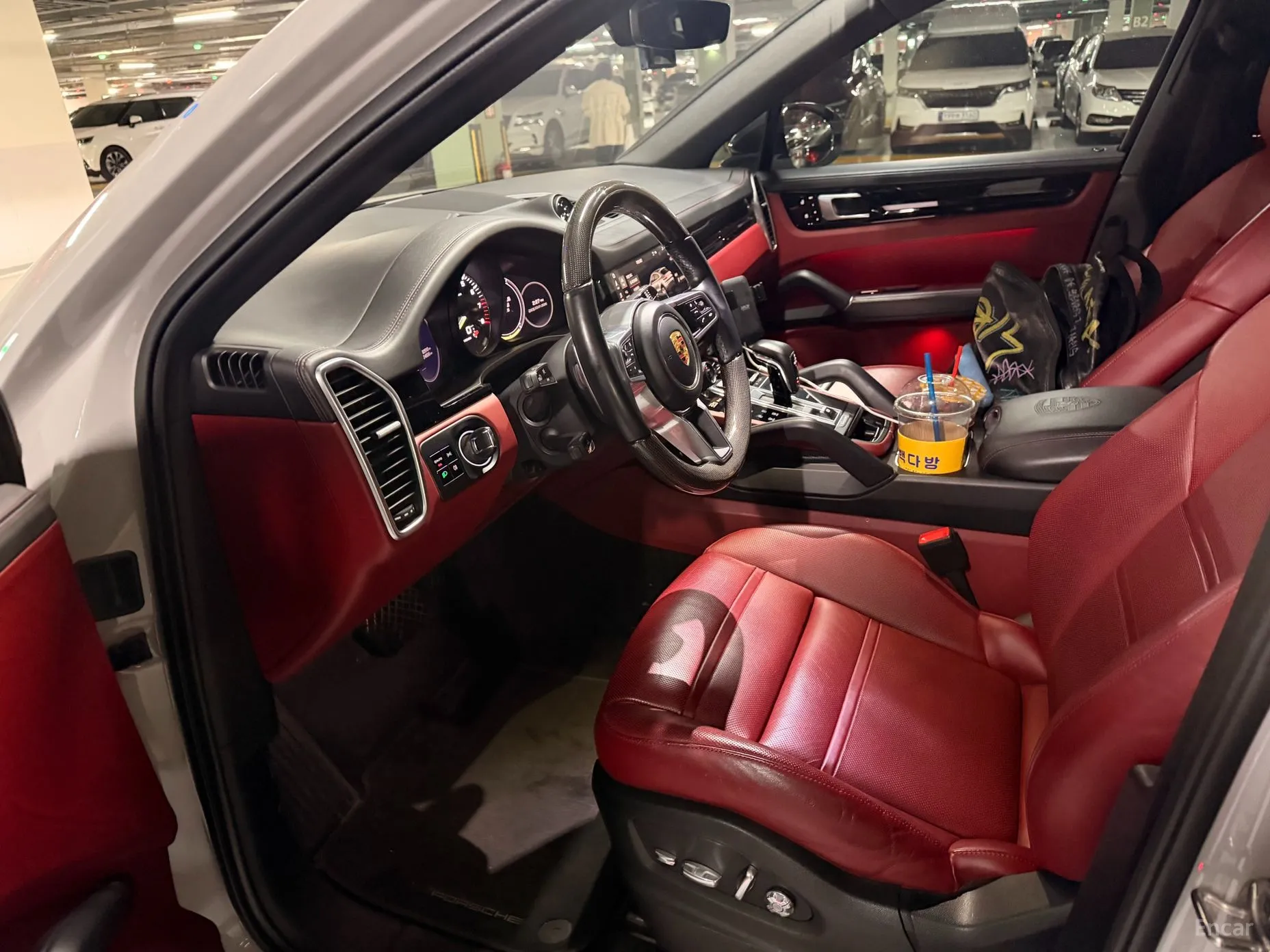 Porsche Cayenne (PO536) превью 7