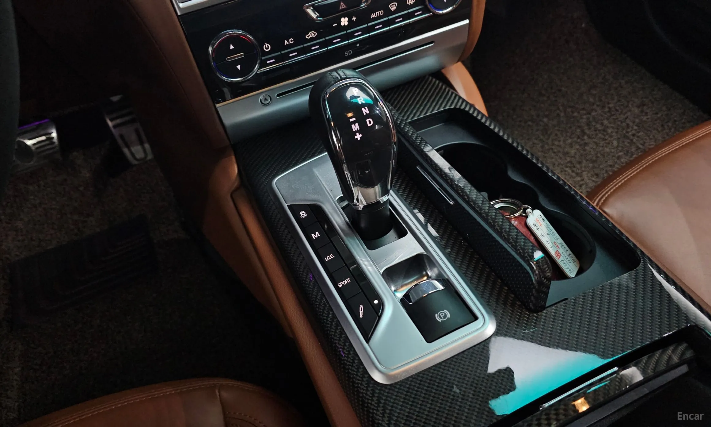 Maserati Quattroporte превью 9