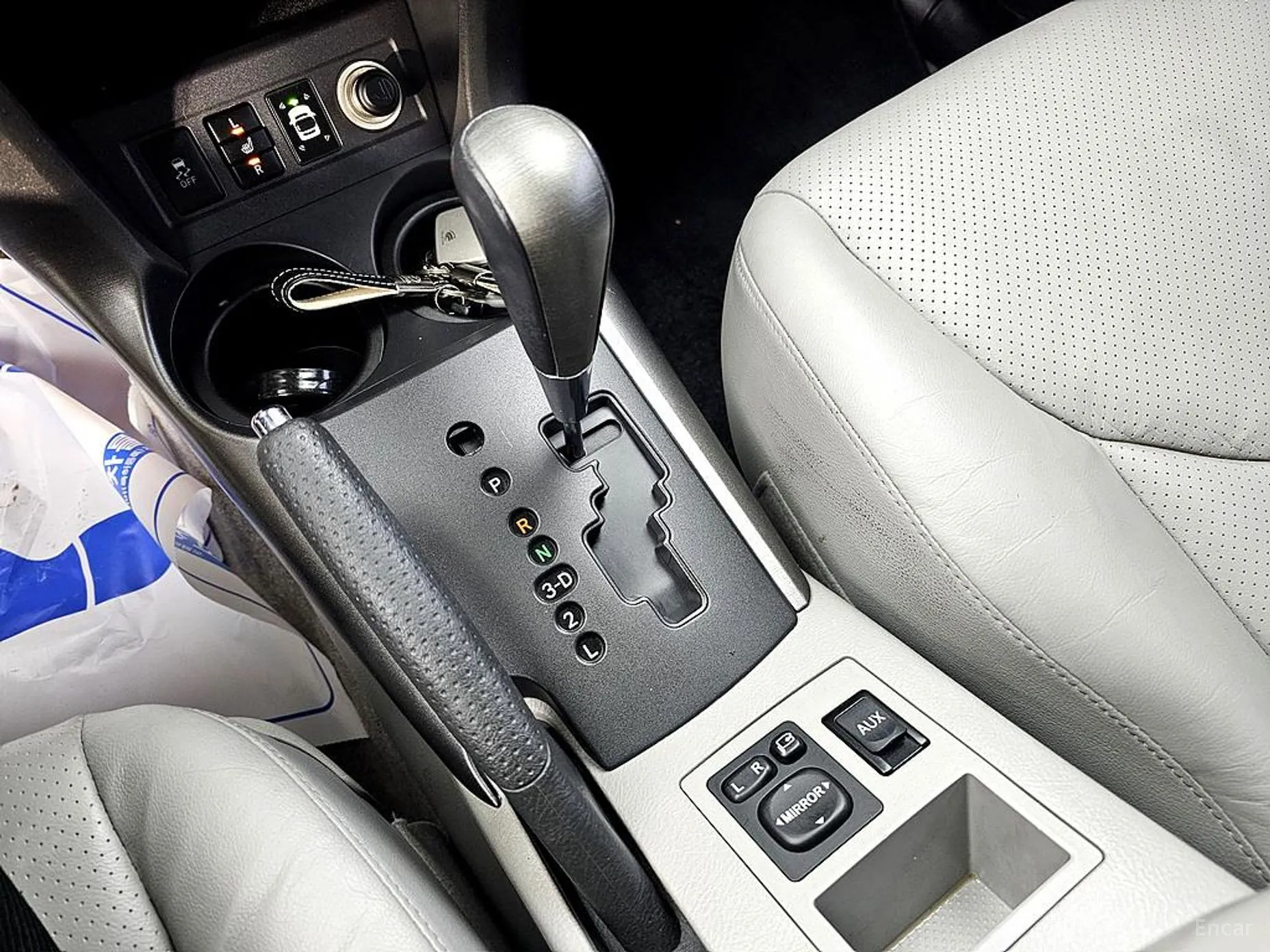 Toyota RAV4 превью 14