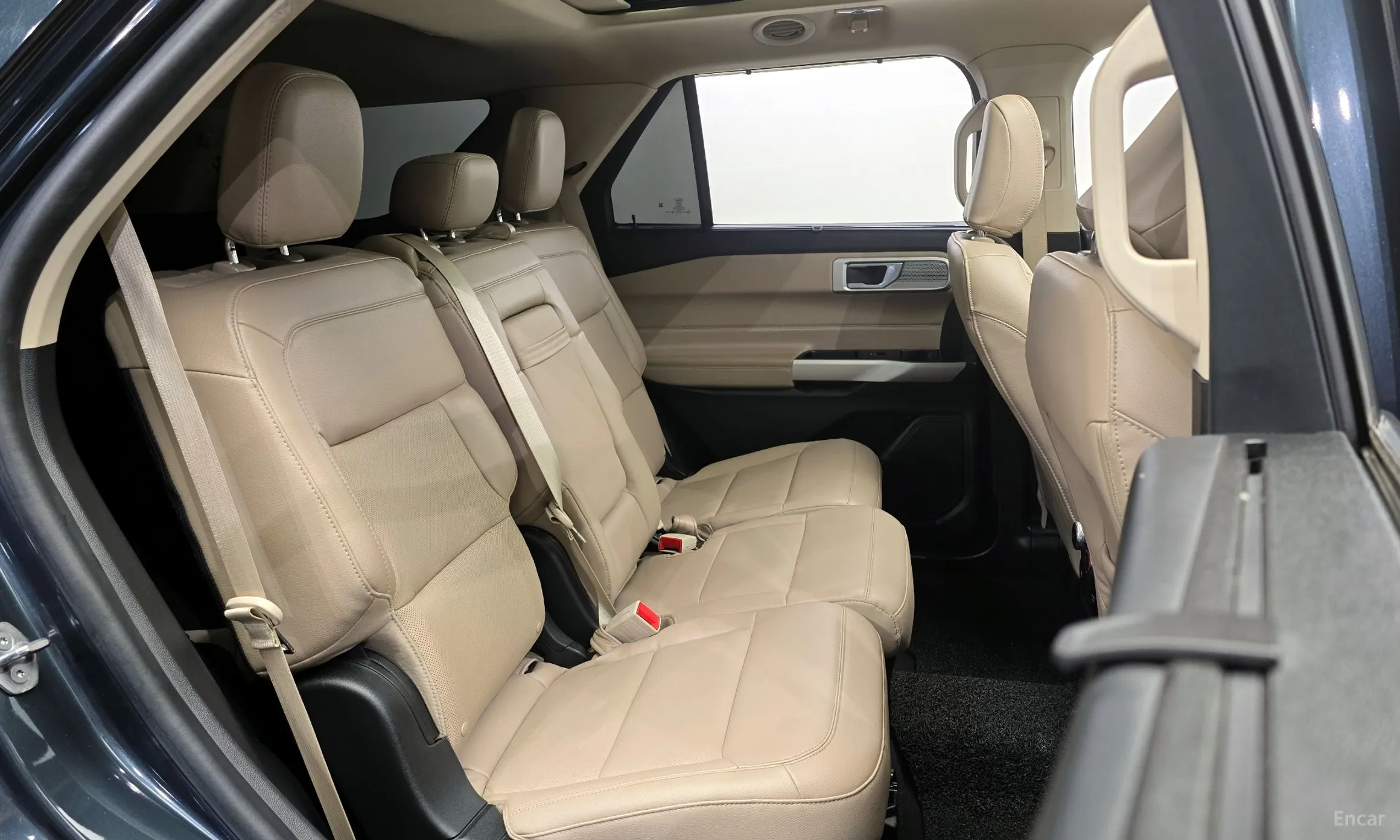 Ford Explorer 6th Generation превью 12