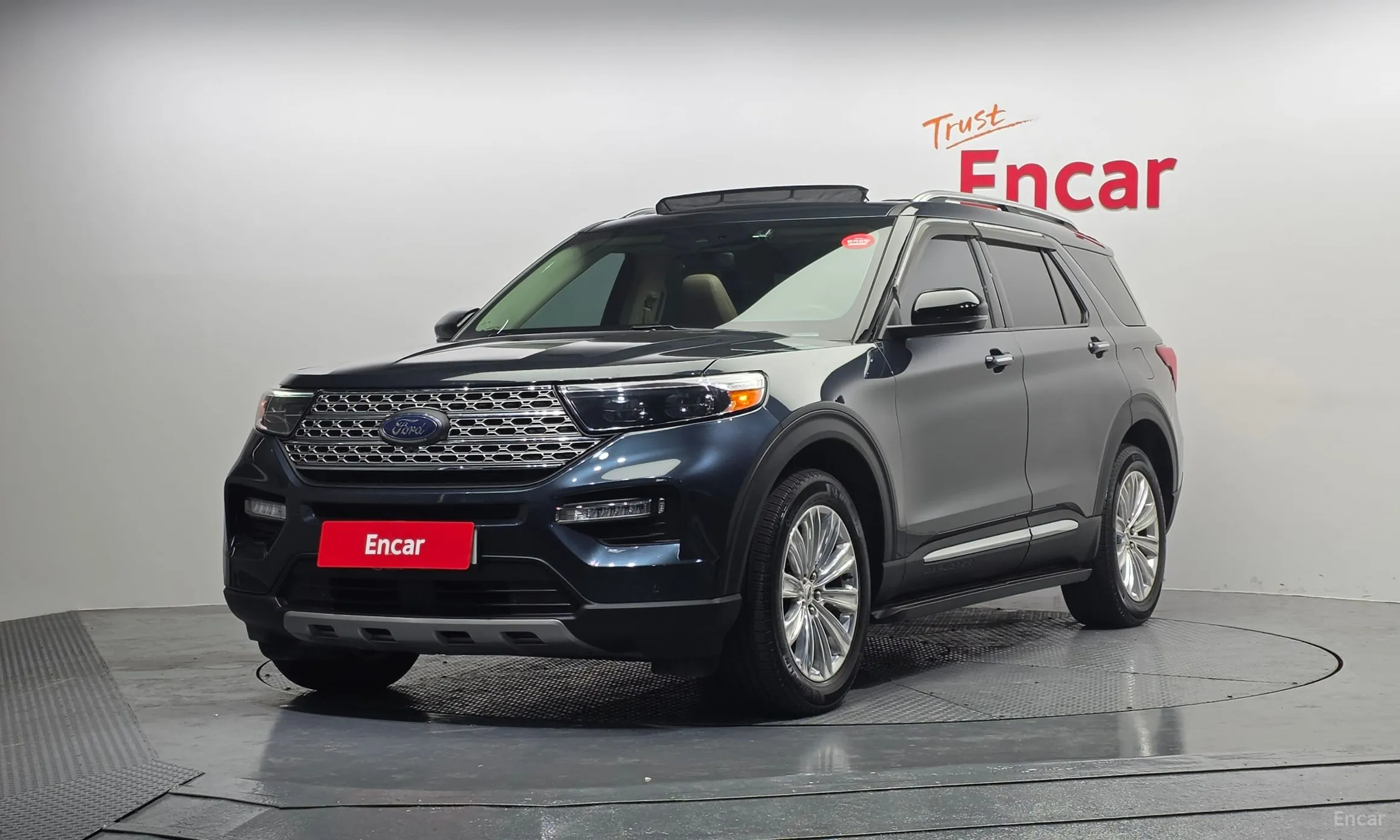 Ford Explorer 6th Generation превью 3