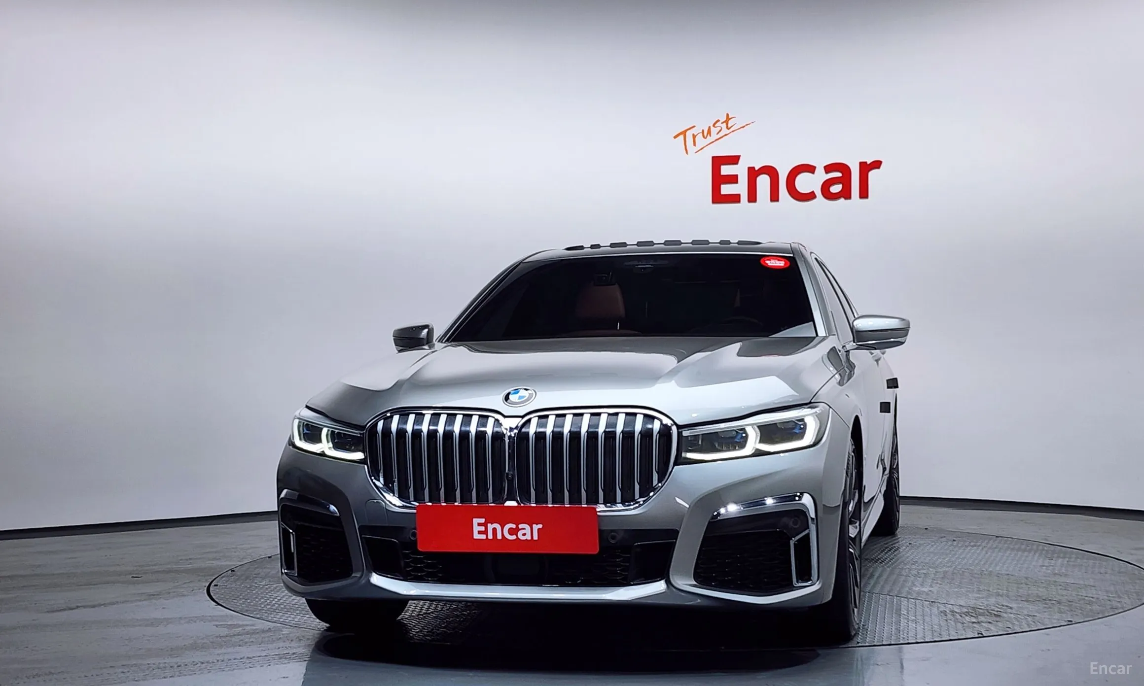 BMW 7 Series (G11) превью 3