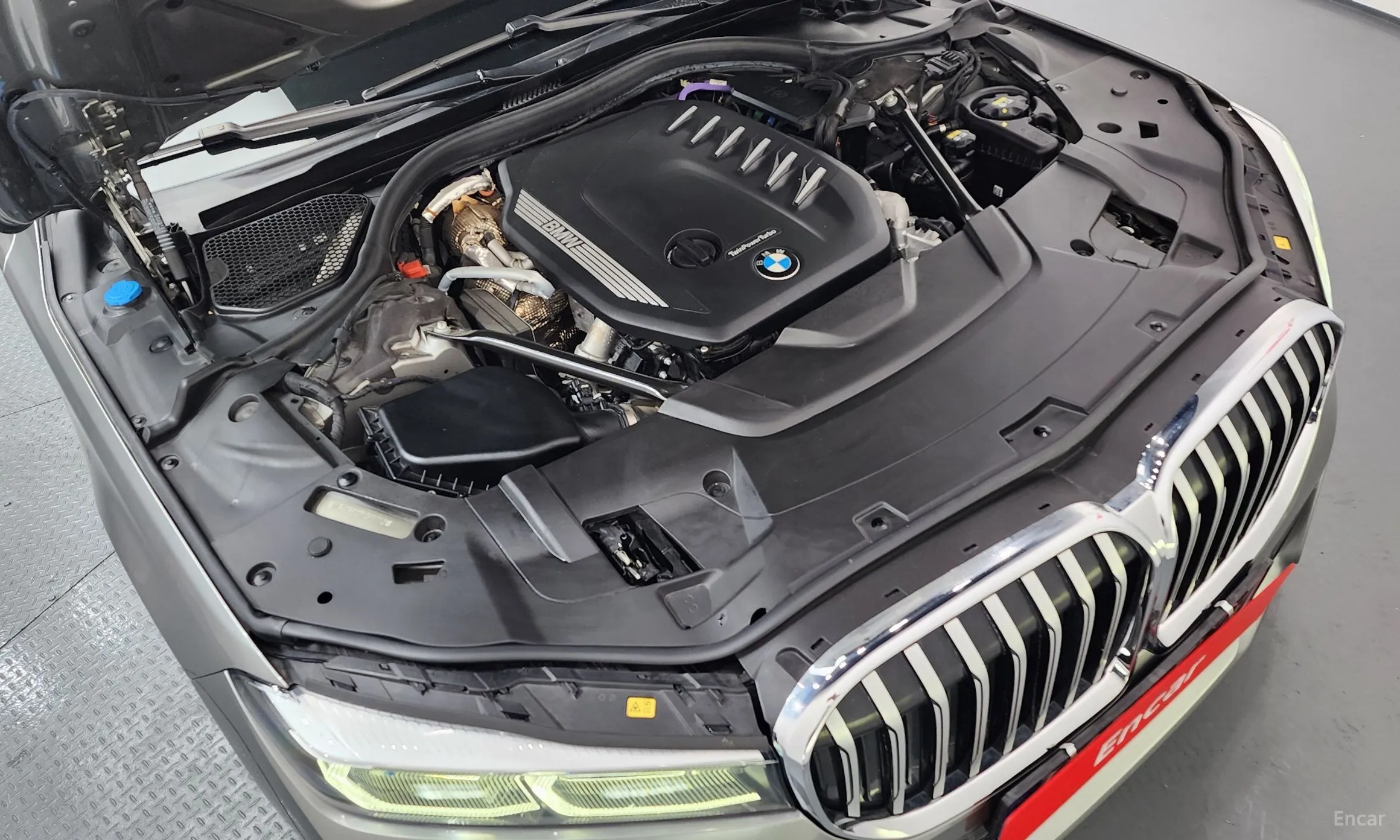 BMW 7 Series (G11) превью 6
