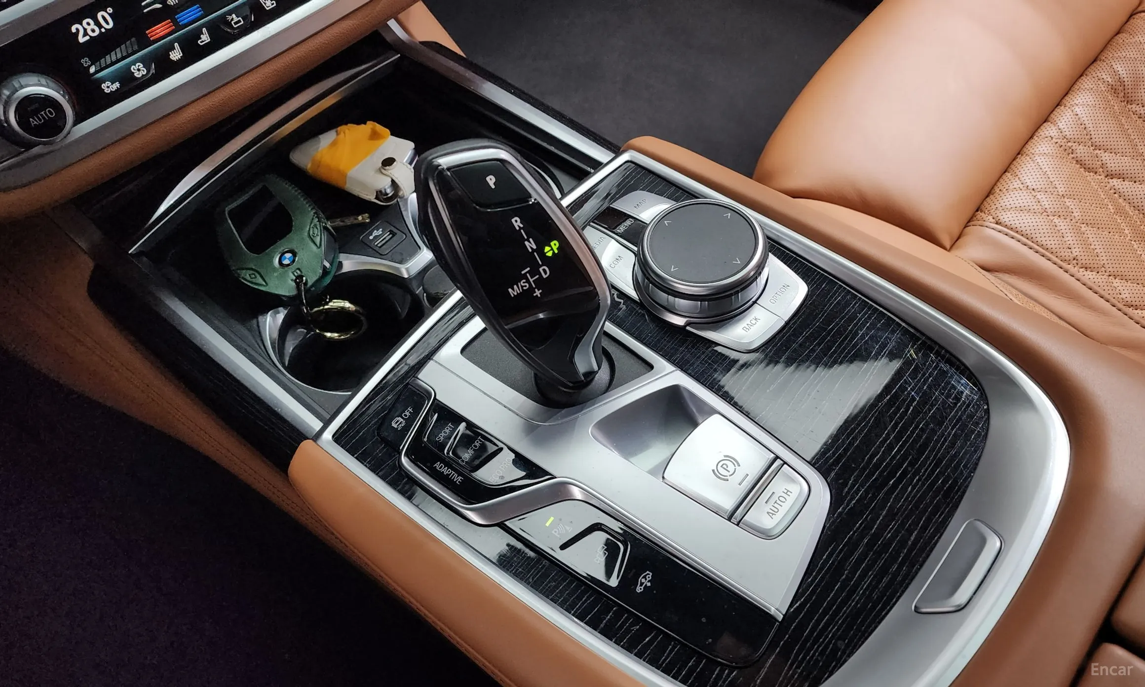 BMW 7 Series (G11) превью 9