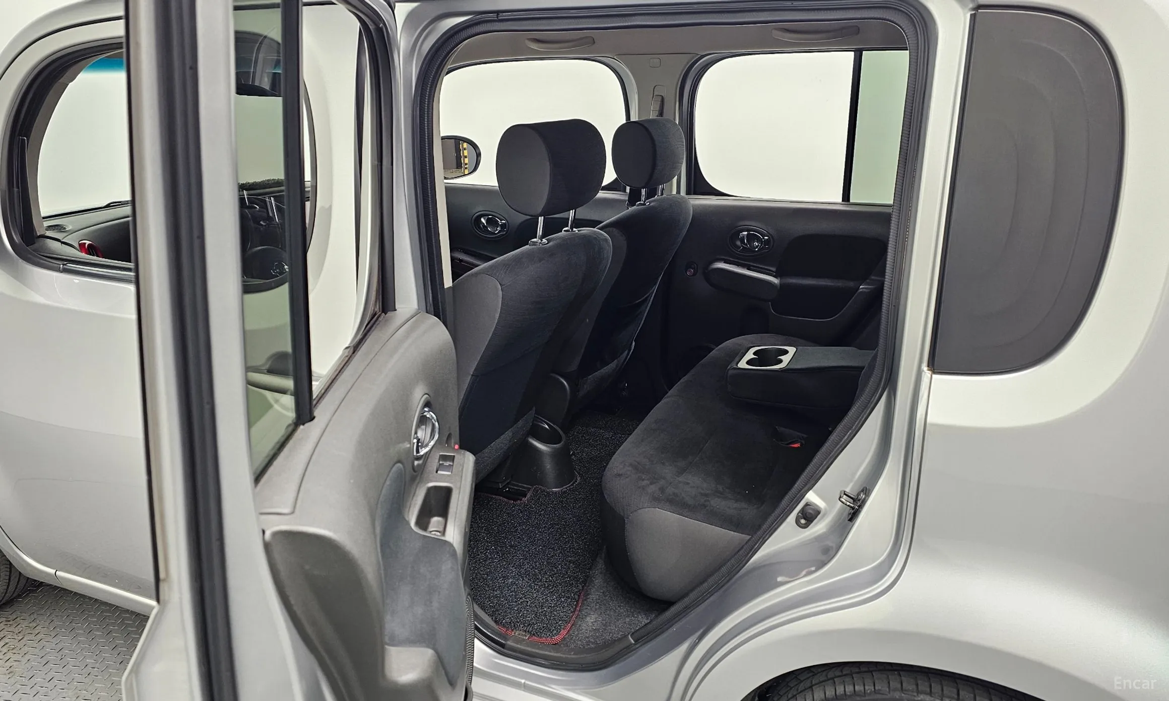 Nissan Cube превью 12