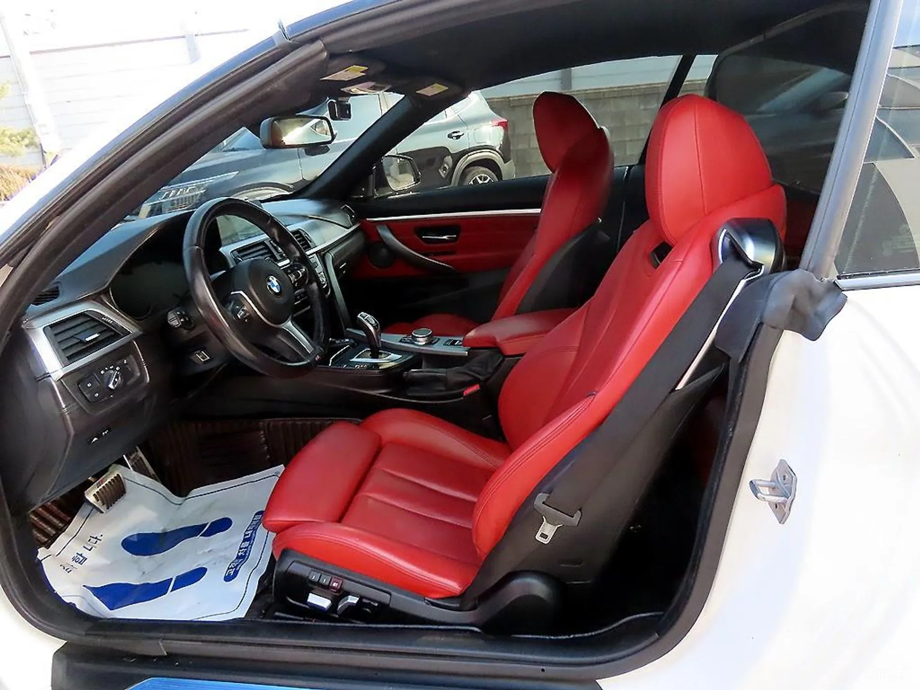 BMW Series 4 (F32) превью 9