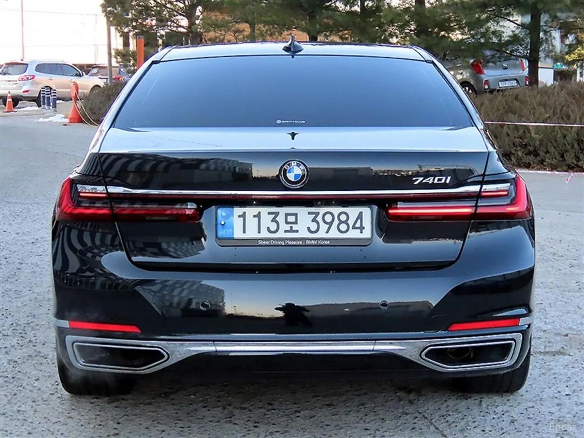 BMW 7 Series (G11) превью 4