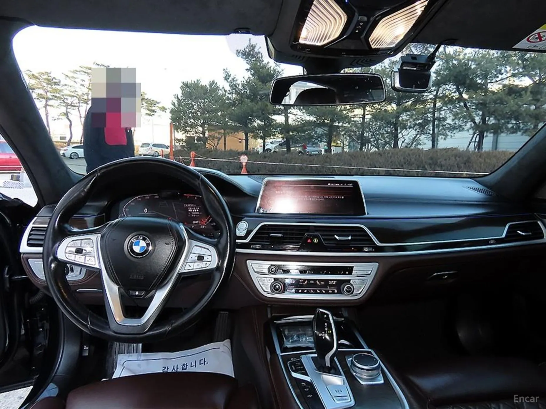 BMW 7 Series (G11) превью 7