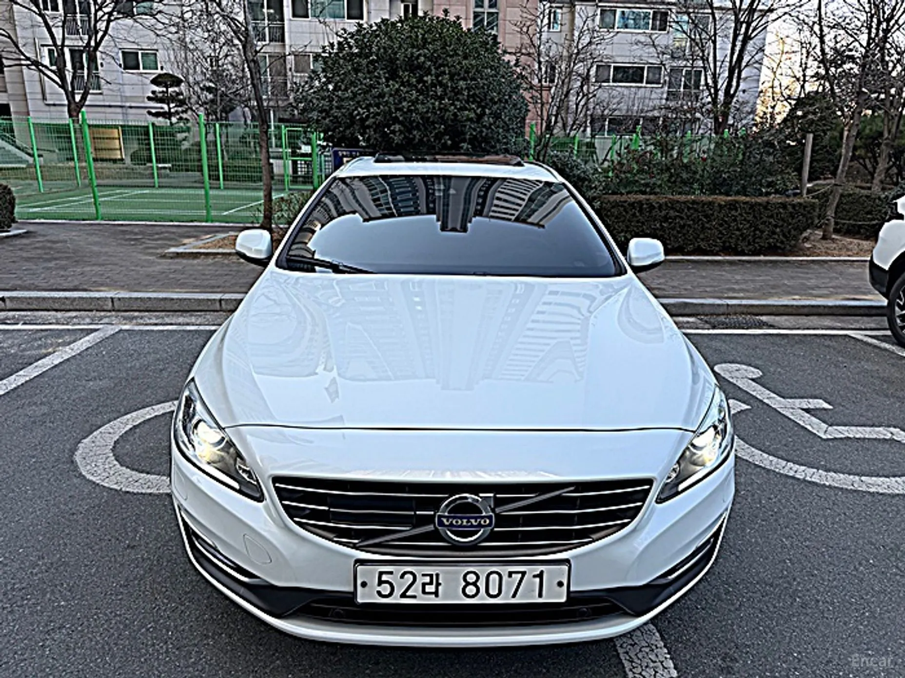 Volvo V60 превью 3