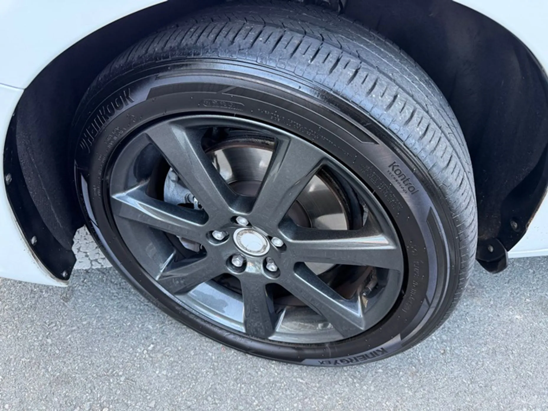 Volvo V60 превью 5