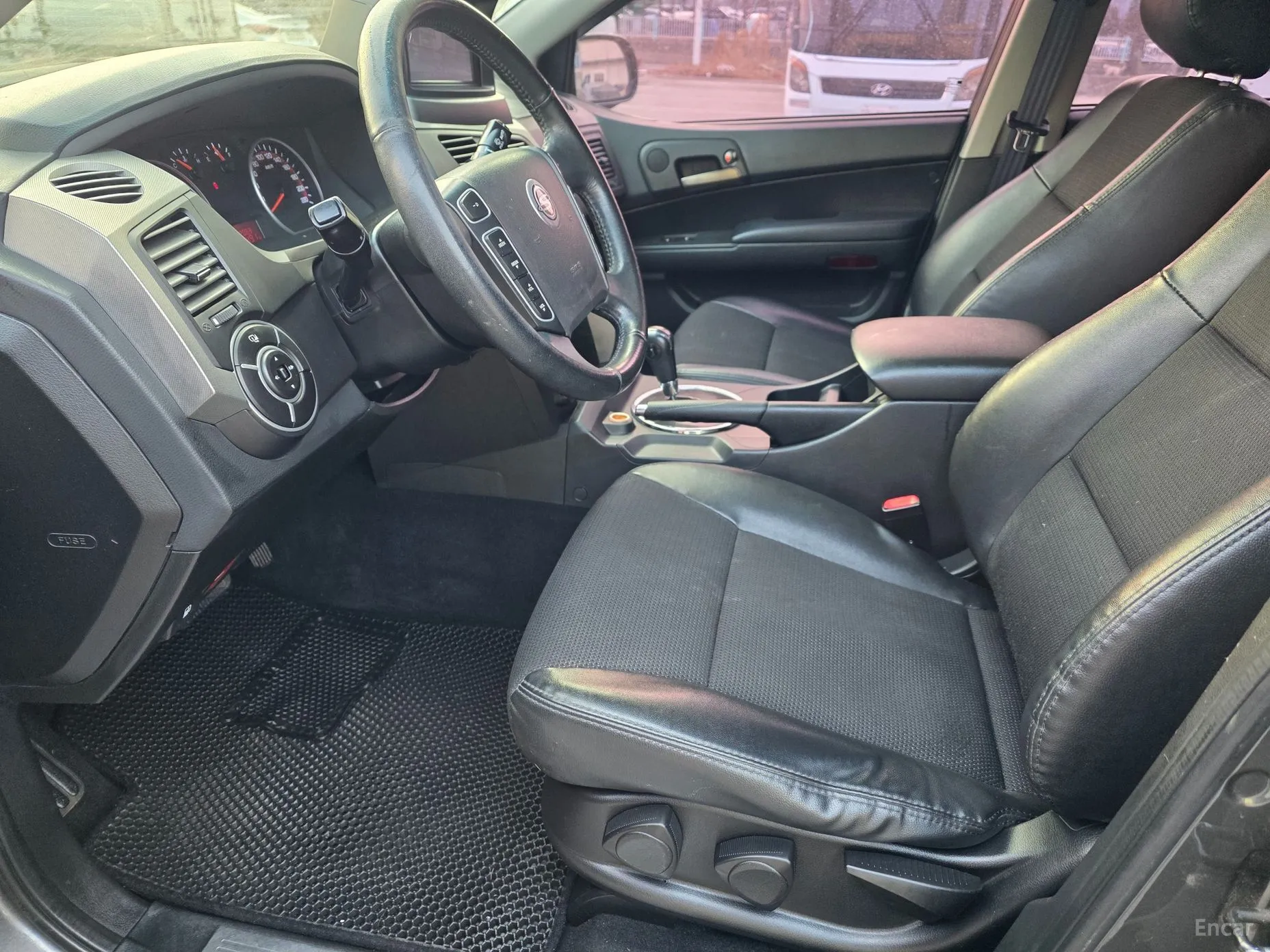 KG Mobility (SsangYong) Korando Sports превью 10