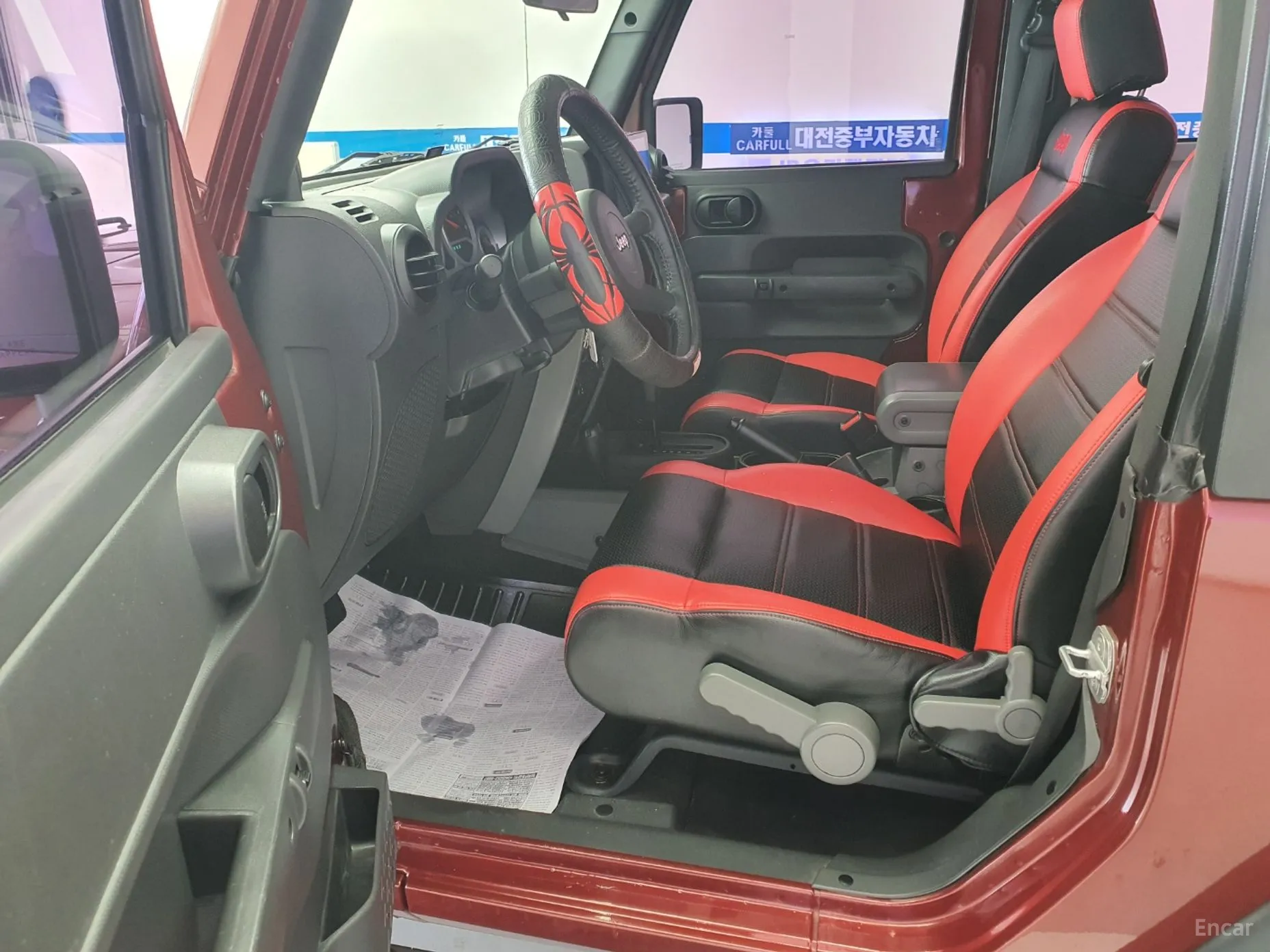 Jeep Wrangler (JK) превью 9