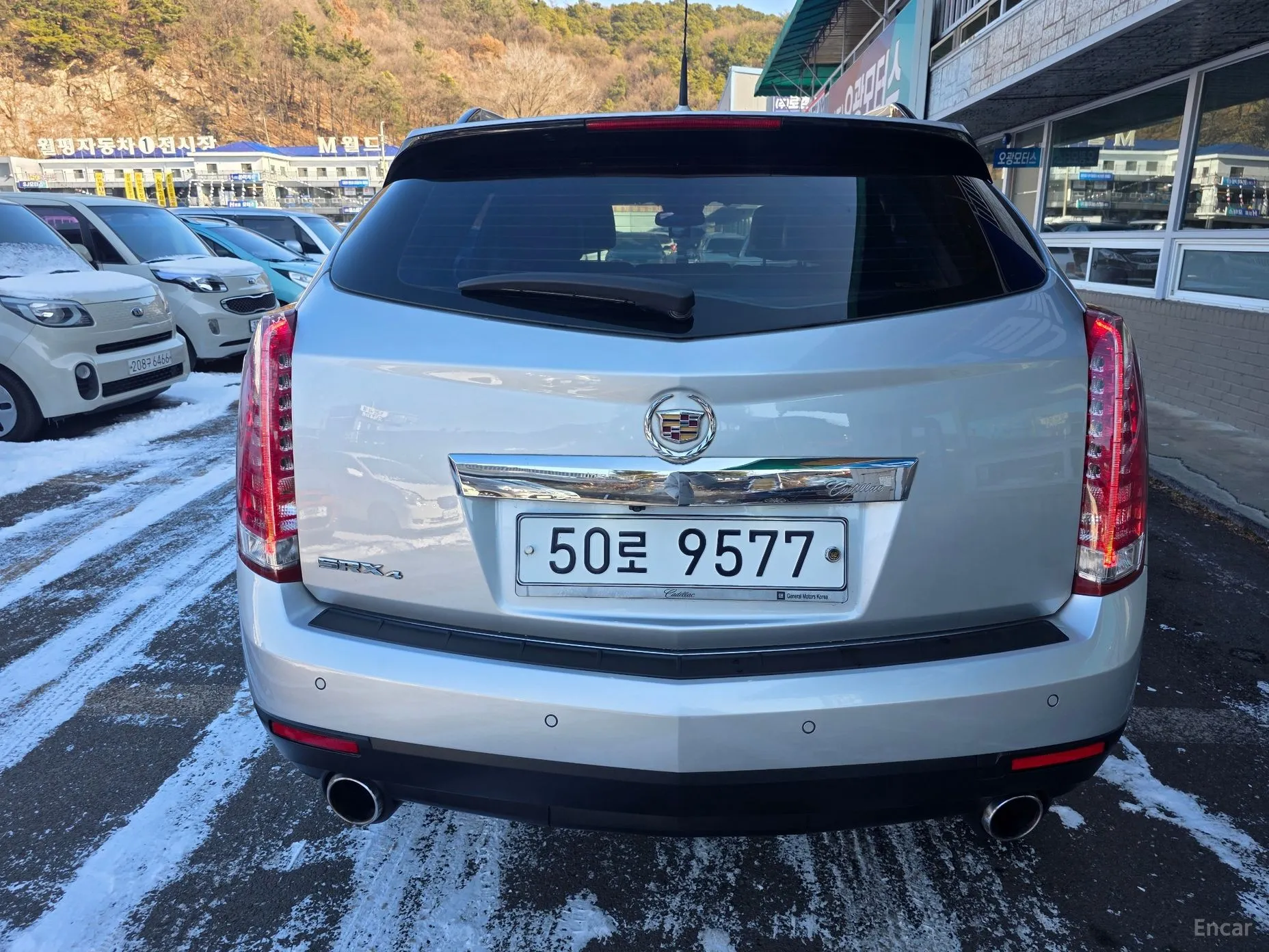 Cadillac All new SRX превью 3