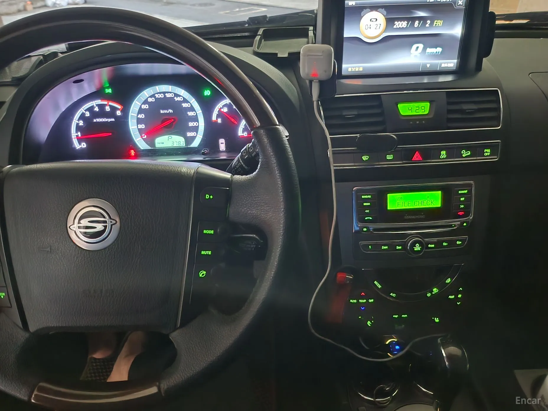 KG Mobility (SsangYong) Rexton W превью 6
