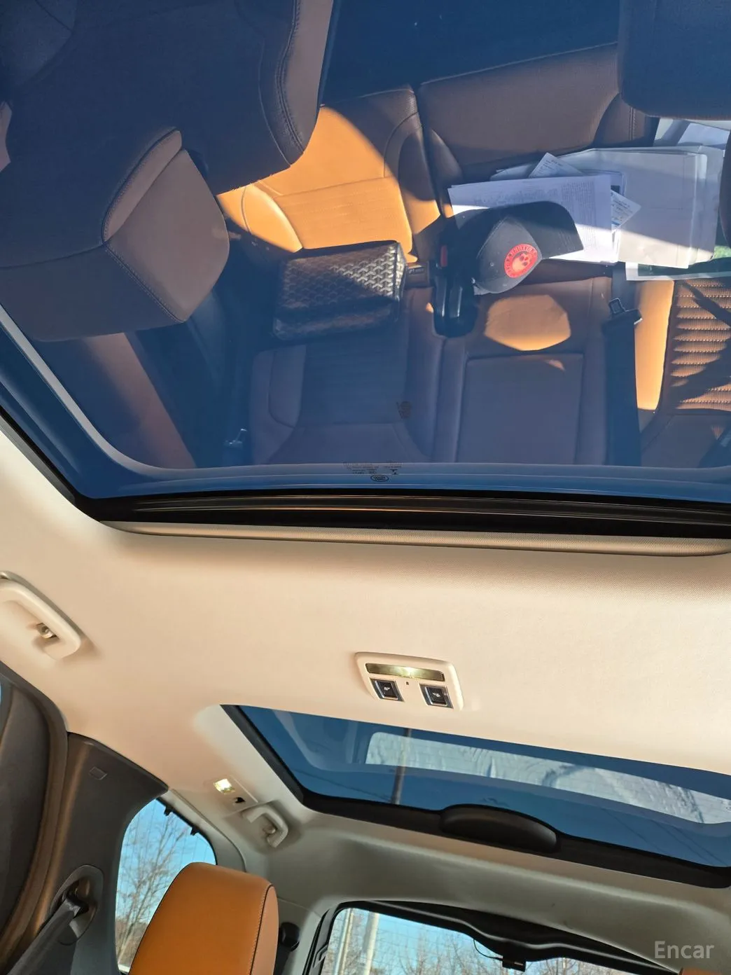 Land Rover Discovery 5 превью 9