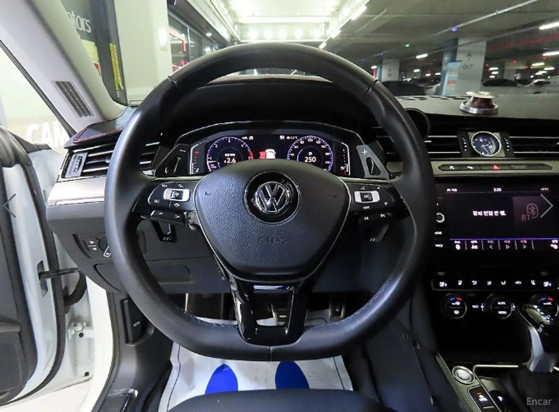 Volkswagen Ateon превью 8