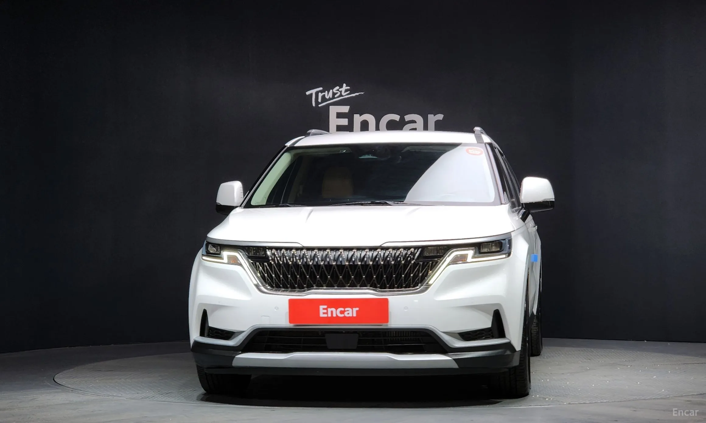 Kia Carnival Gen 4 превью 3