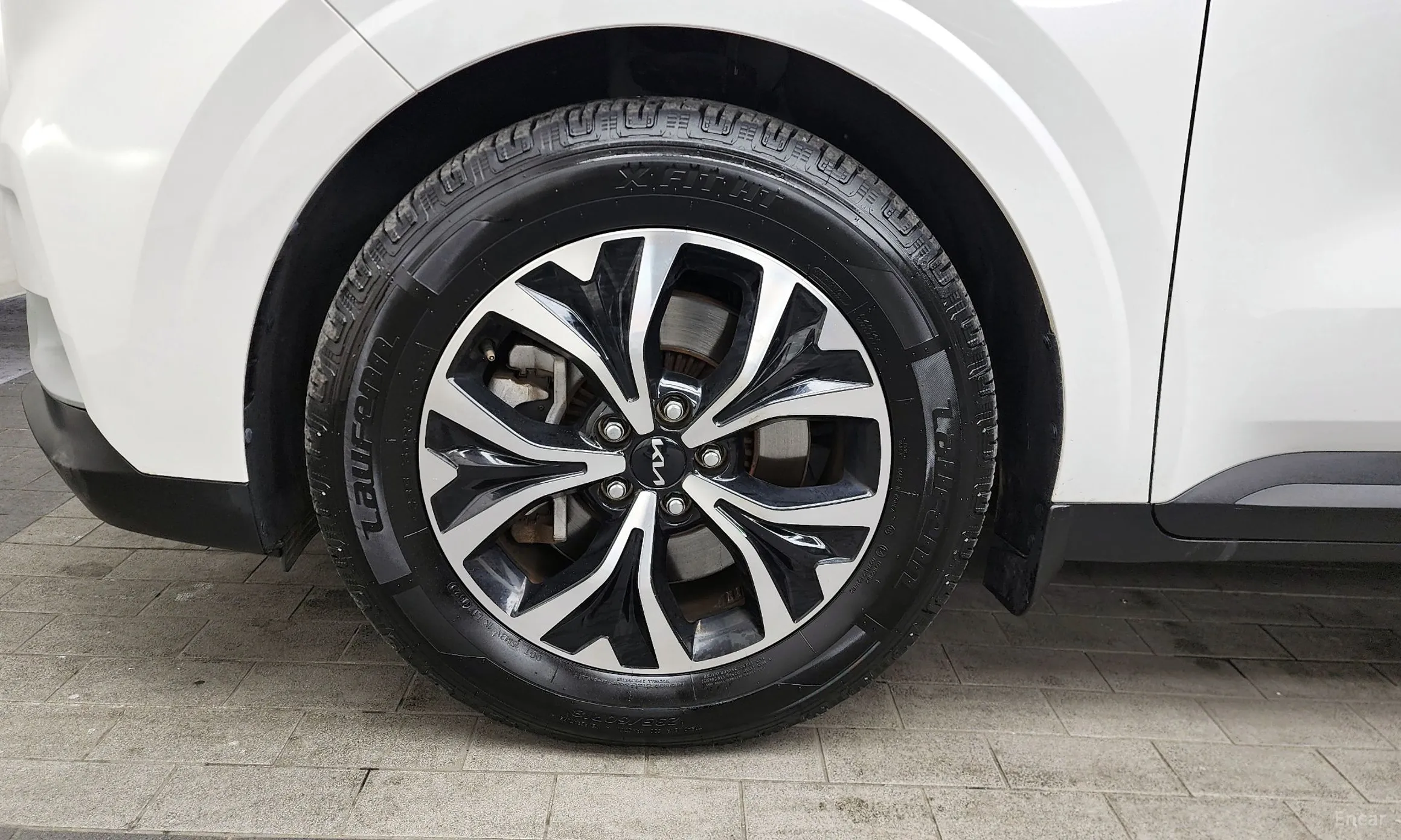 Kia Carnival Gen 4 превью 5