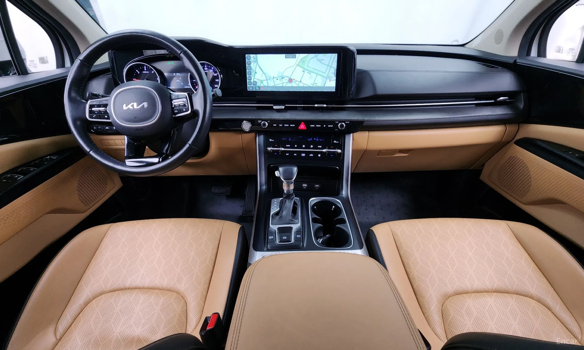 Kia Carnival Gen 4 превью 7