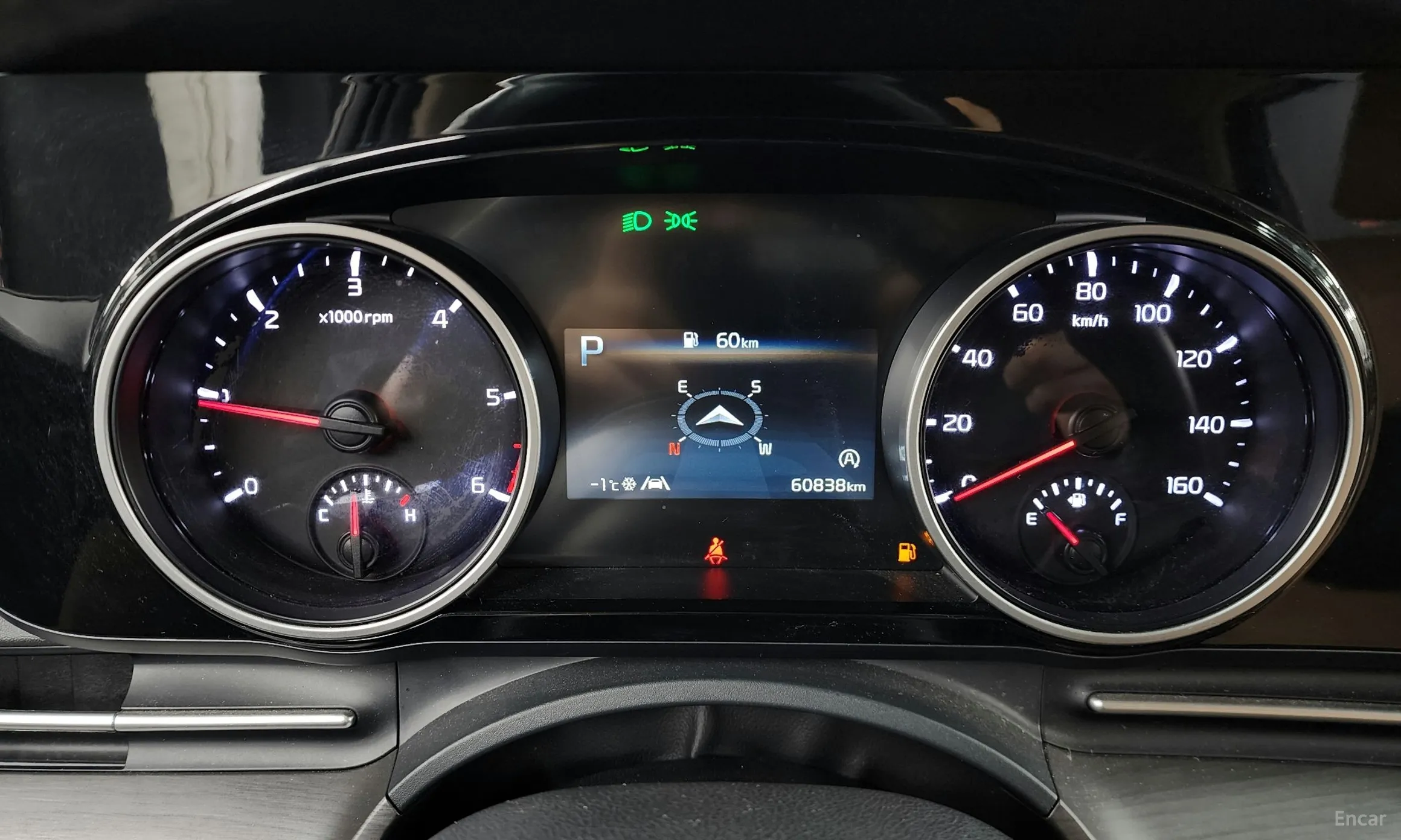 Kia Carnival Gen 4 превью 8