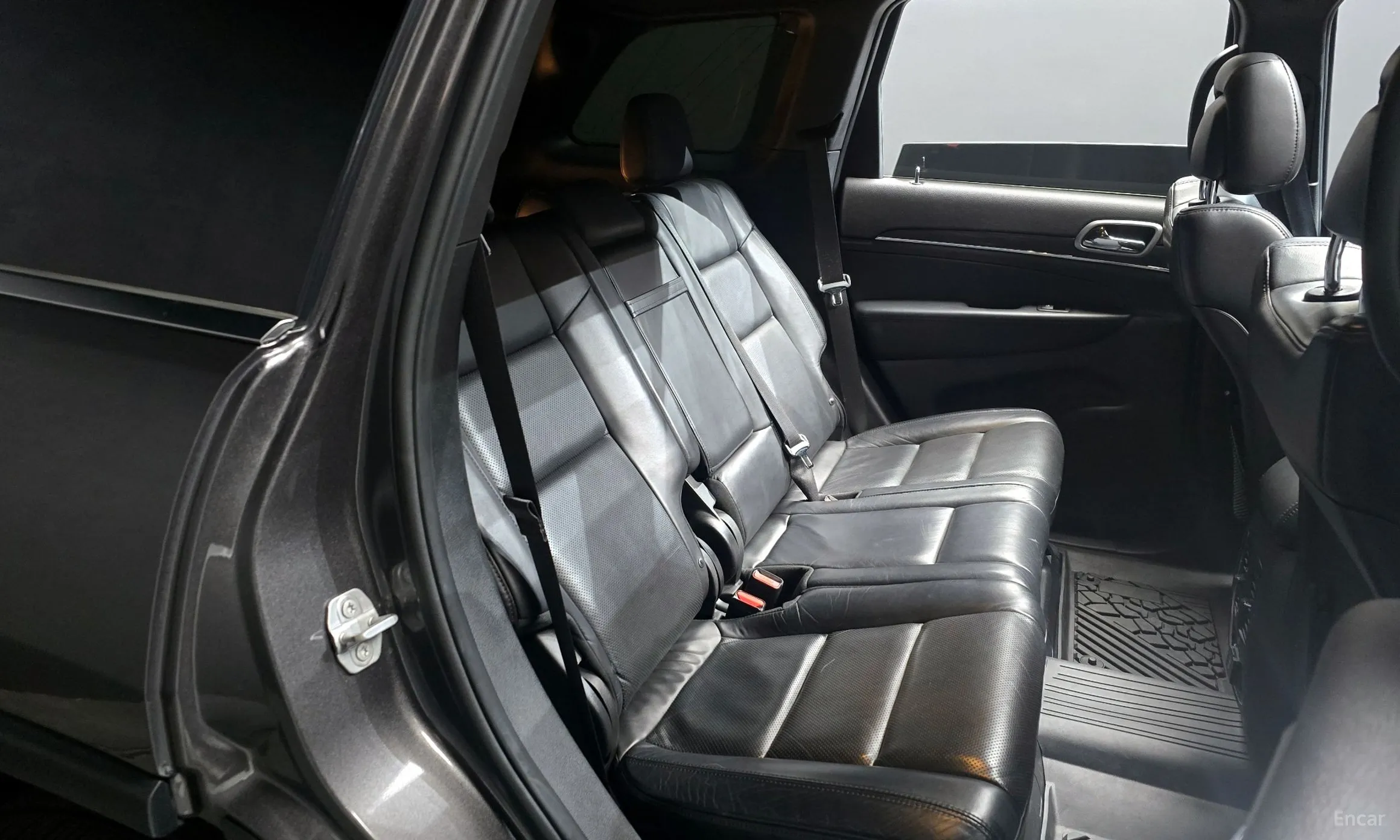 Jeep Grand Cherokee превью 12