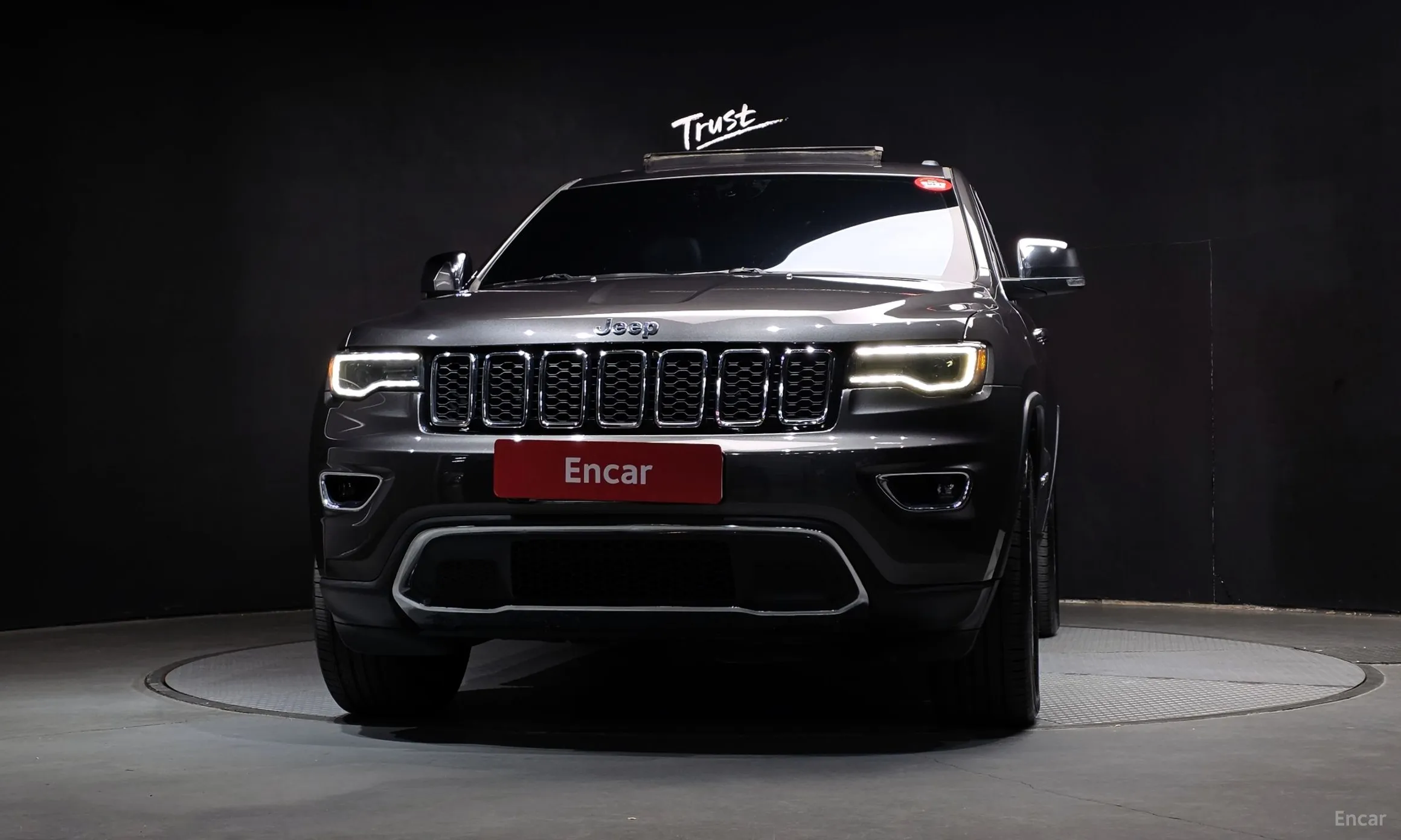 Jeep Grand Cherokee превью 3