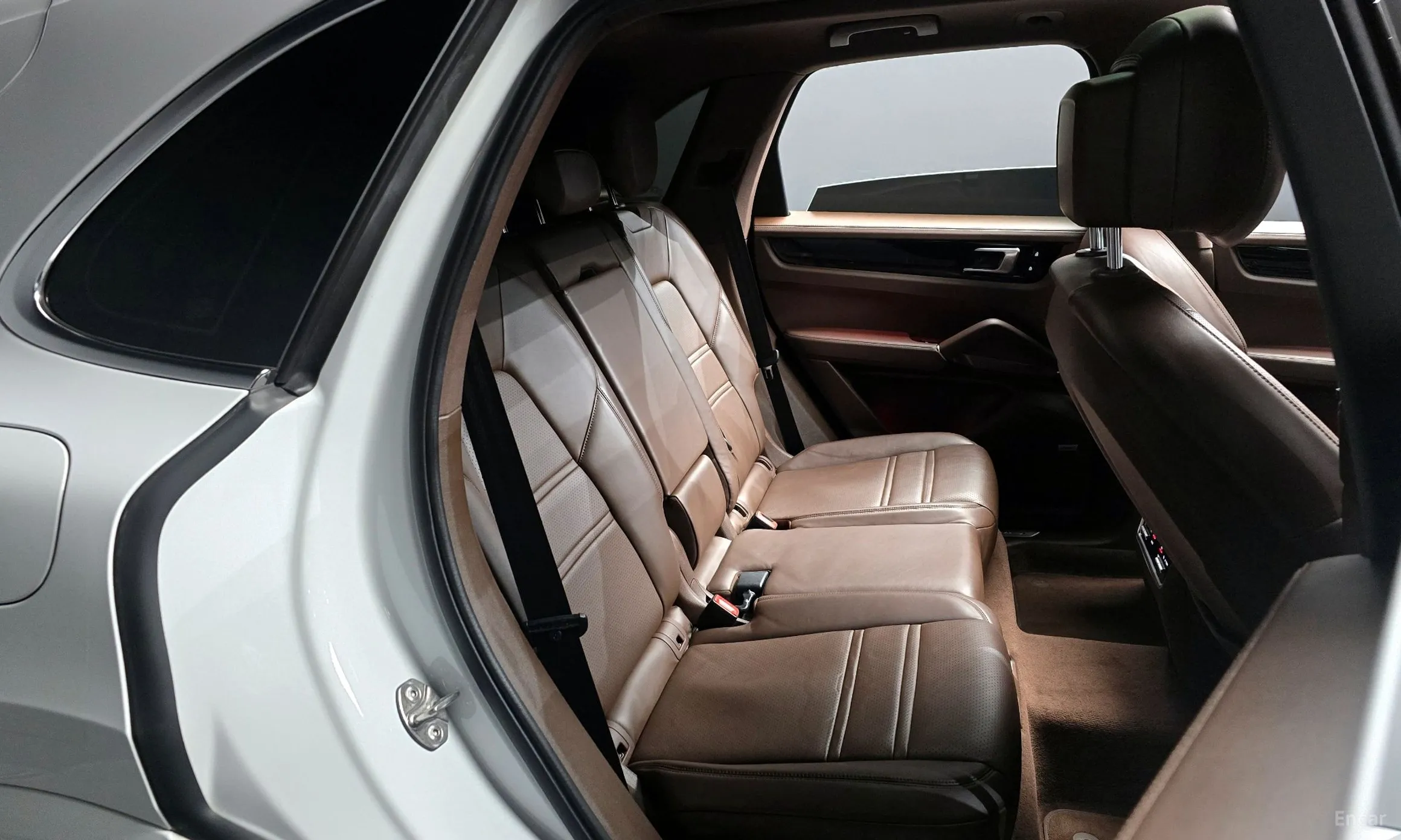 Porsche Cayenne (PO536) превью 12
