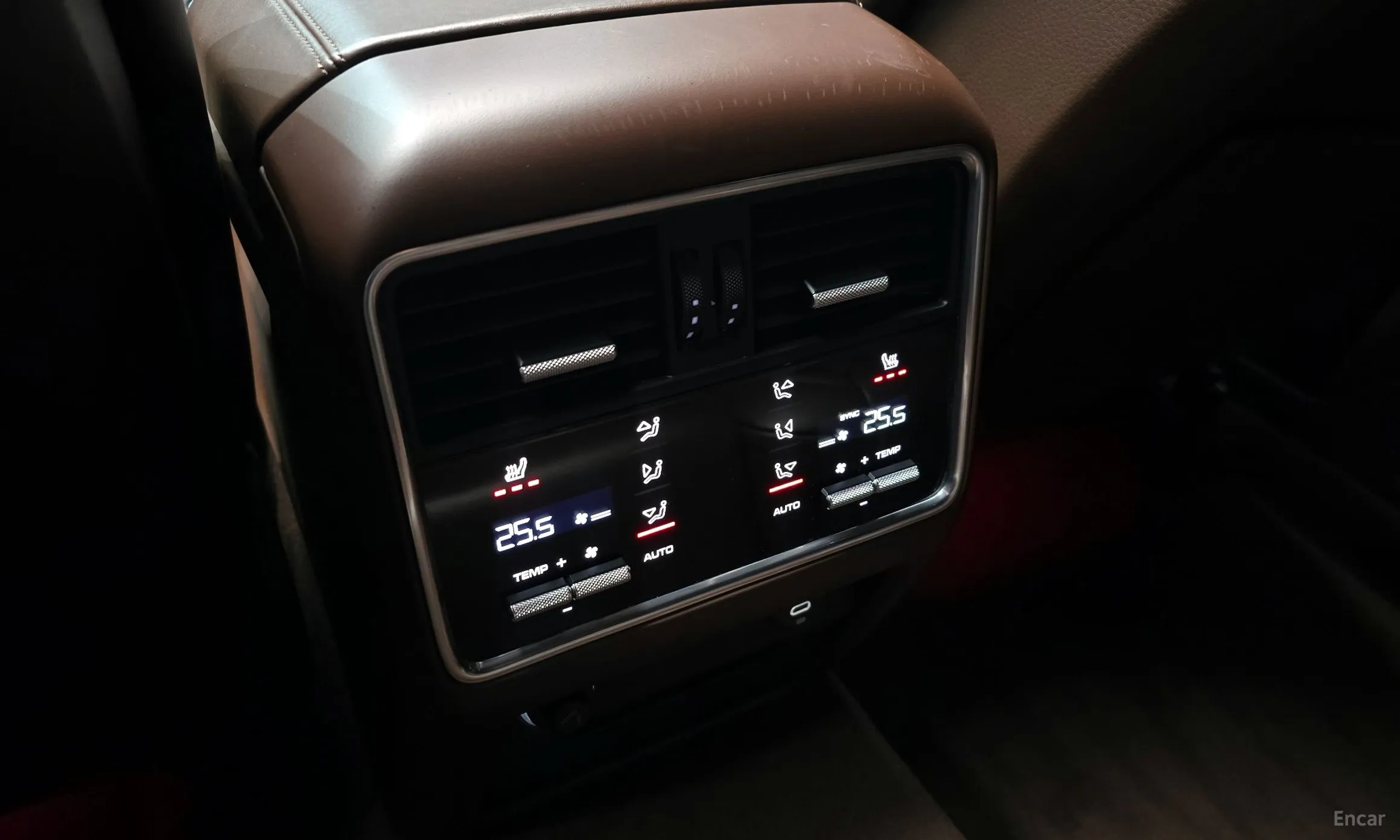 Porsche Cayenne (PO536) превью 17
