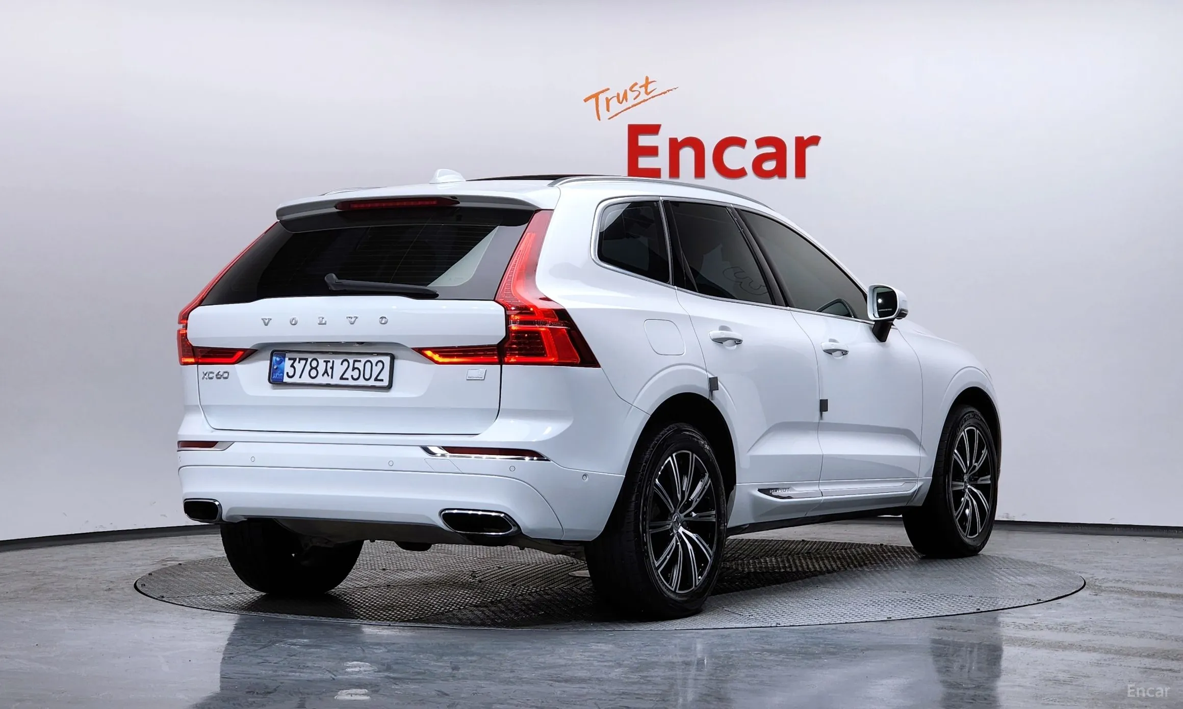 Volvo XC60 Gen 2 превью 2