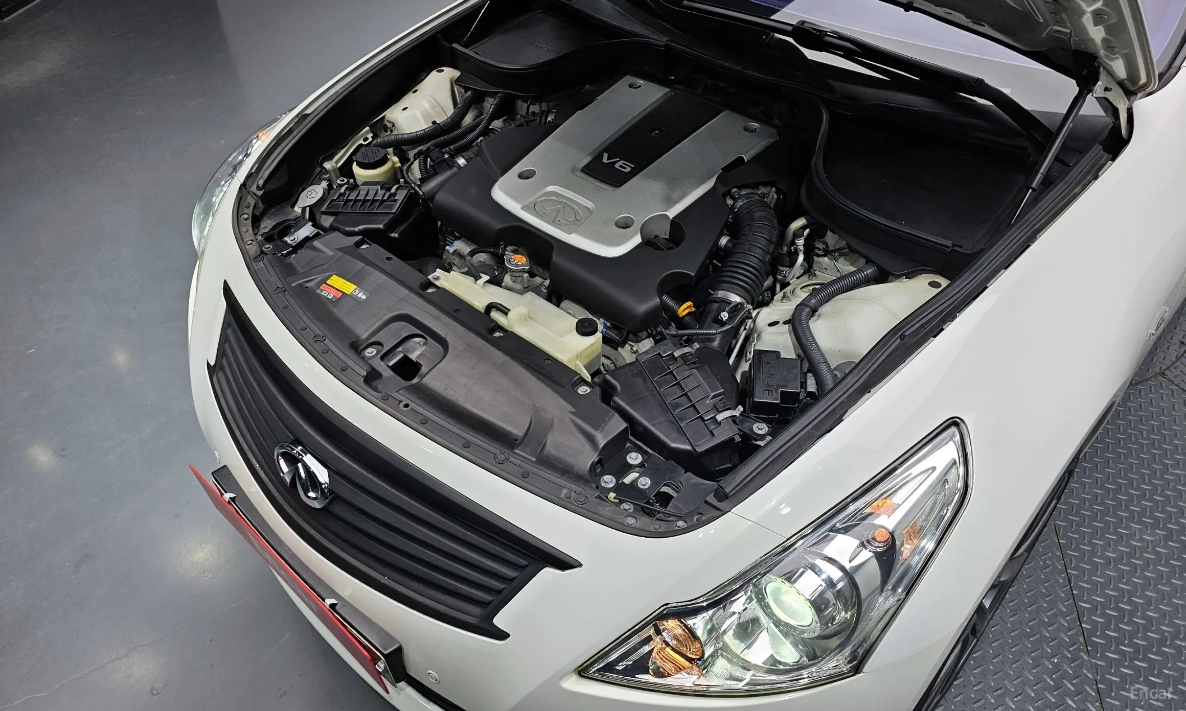 Infiniti G25 превью 6