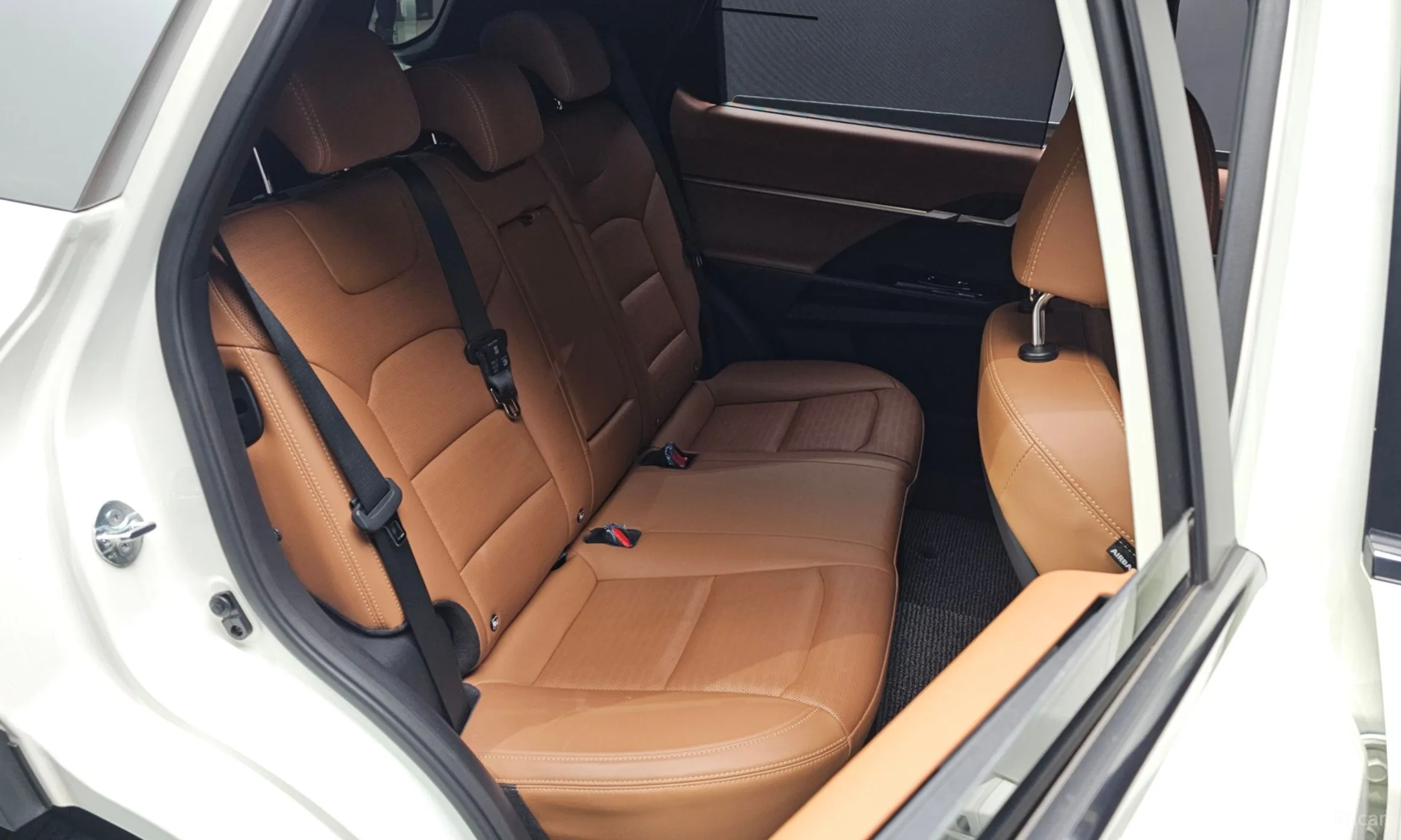 KG Mobility (SsangYong) Torres превью 12