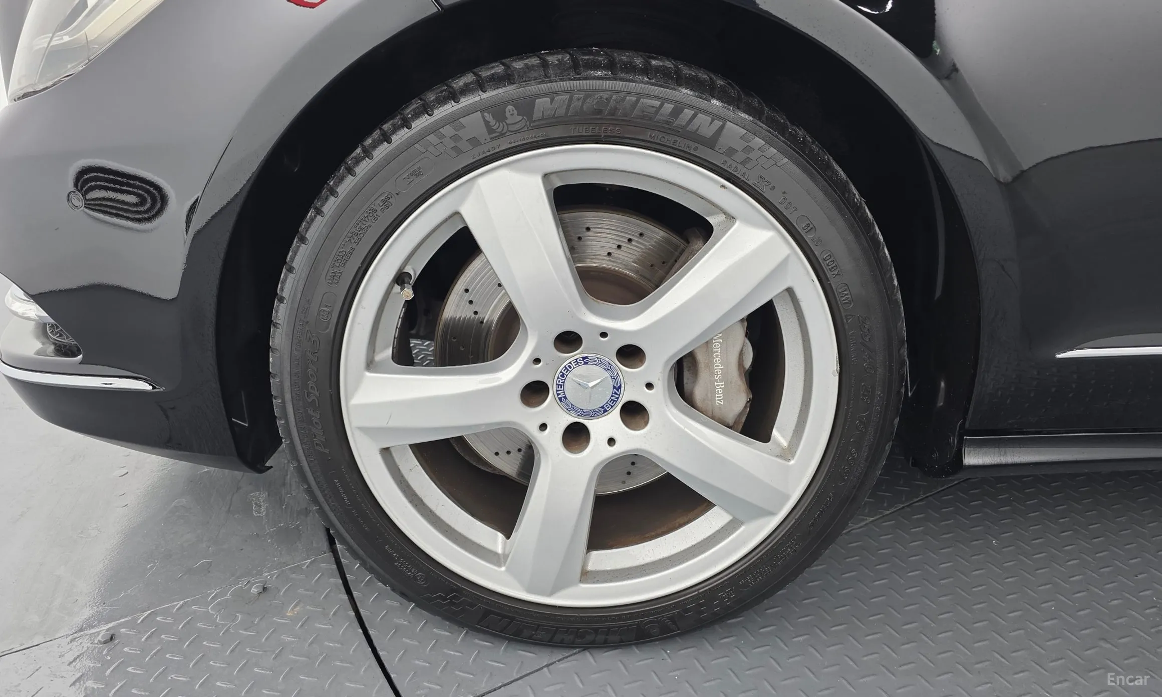 Mercedes Benz CLS-Class W218 превью 5