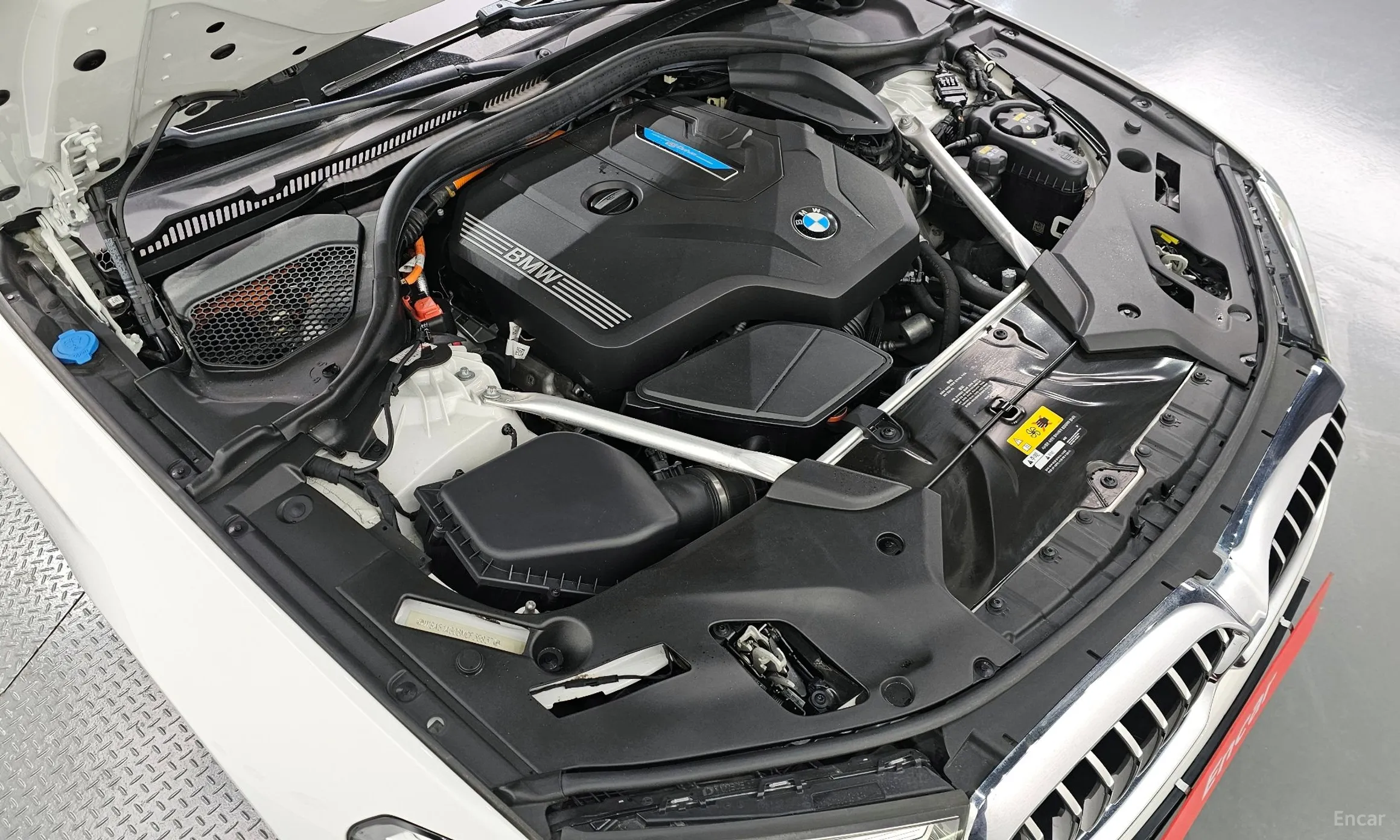 BMW 5 Series (G30) превью 6